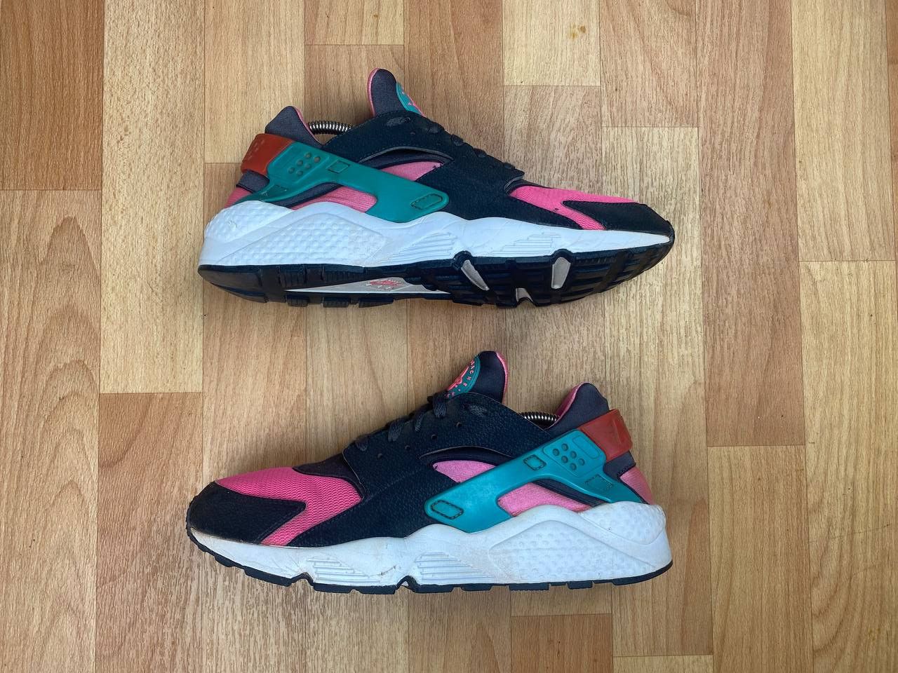 Nike × Vintage Nike Air Huarache Hyper Pink 318429-600 SIZE US 11,5 Size US 11.5 / EU 44-45 - 2 Thumbnail