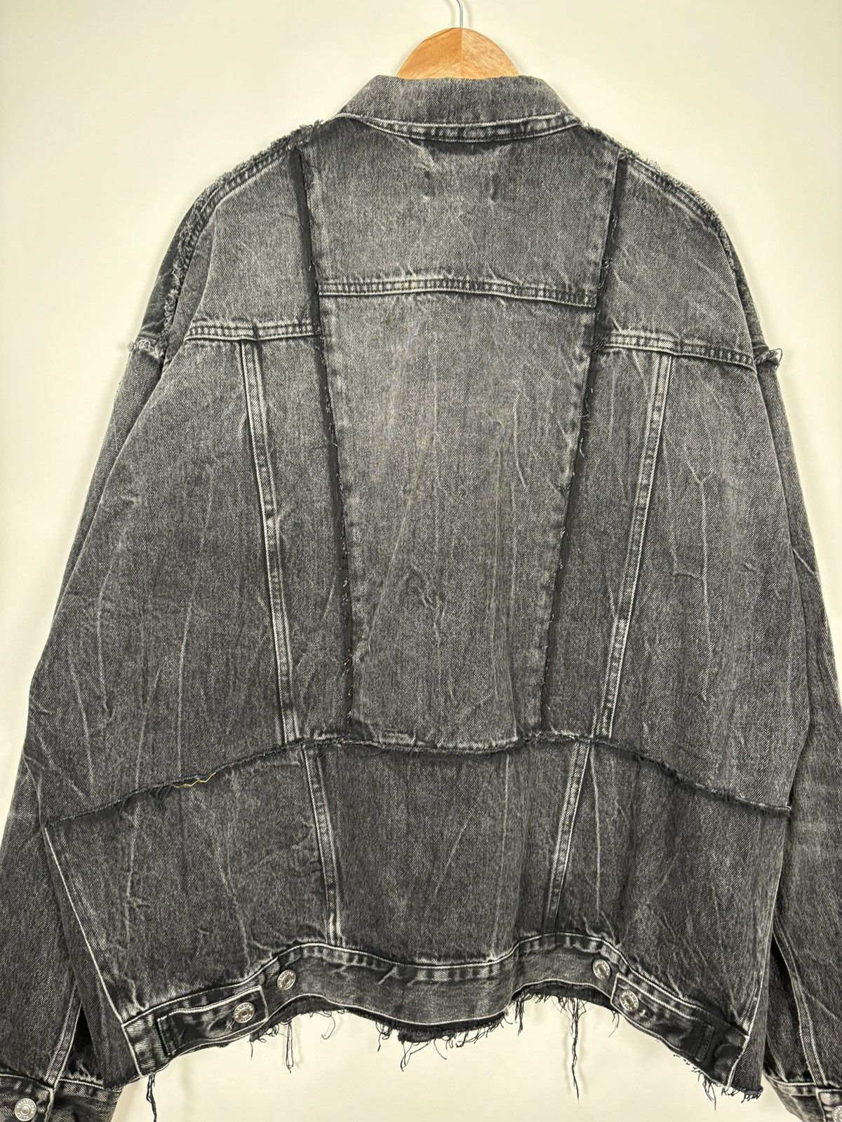 Balenciaga 🚭BALENCIAGA GRAIL🚭 RECONSTRUCTED DENIM JACKET Size US L / EU 52-54 / 3 - 11 Thumbnail