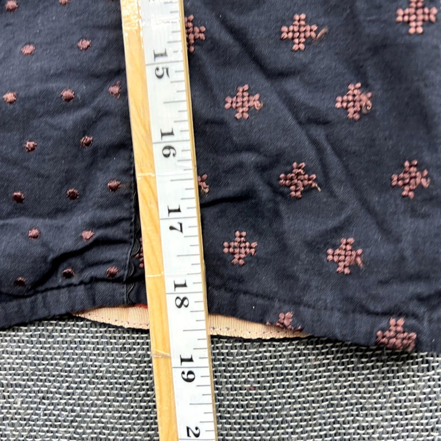 Vintage VINTAGE Gudrun Sjoden Womens Vest Medium Embroidered Cotton Gilet Buttons Cardigan Size M / US 6-8 / IT 42-44 - 5 Thumbnail