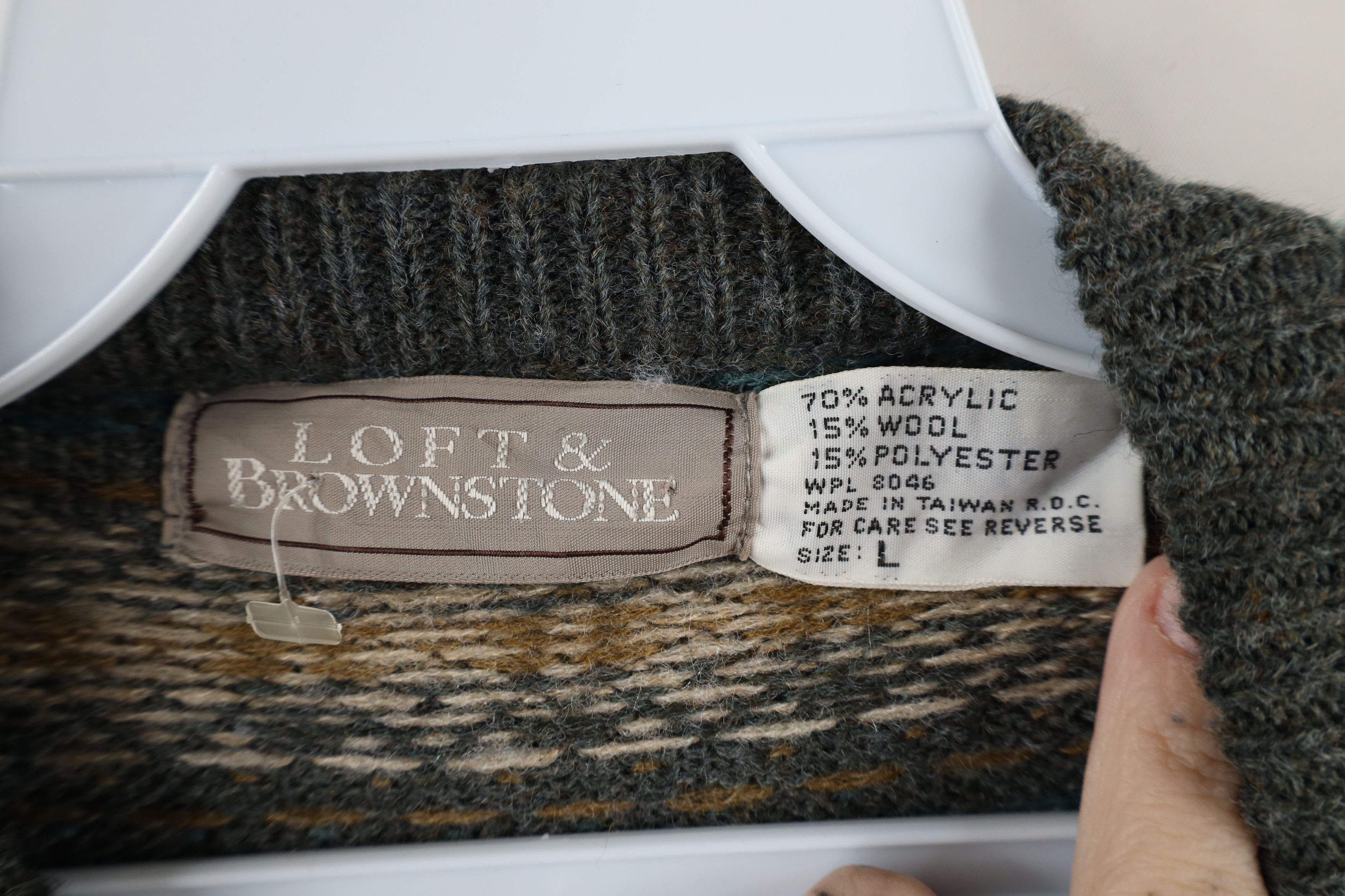 Vintage Vintage 90s Streetwear Blend Knit Rainbow Fair Isle Sweater Size US L / EU 52-54 / 3 - 4 Thumbnail