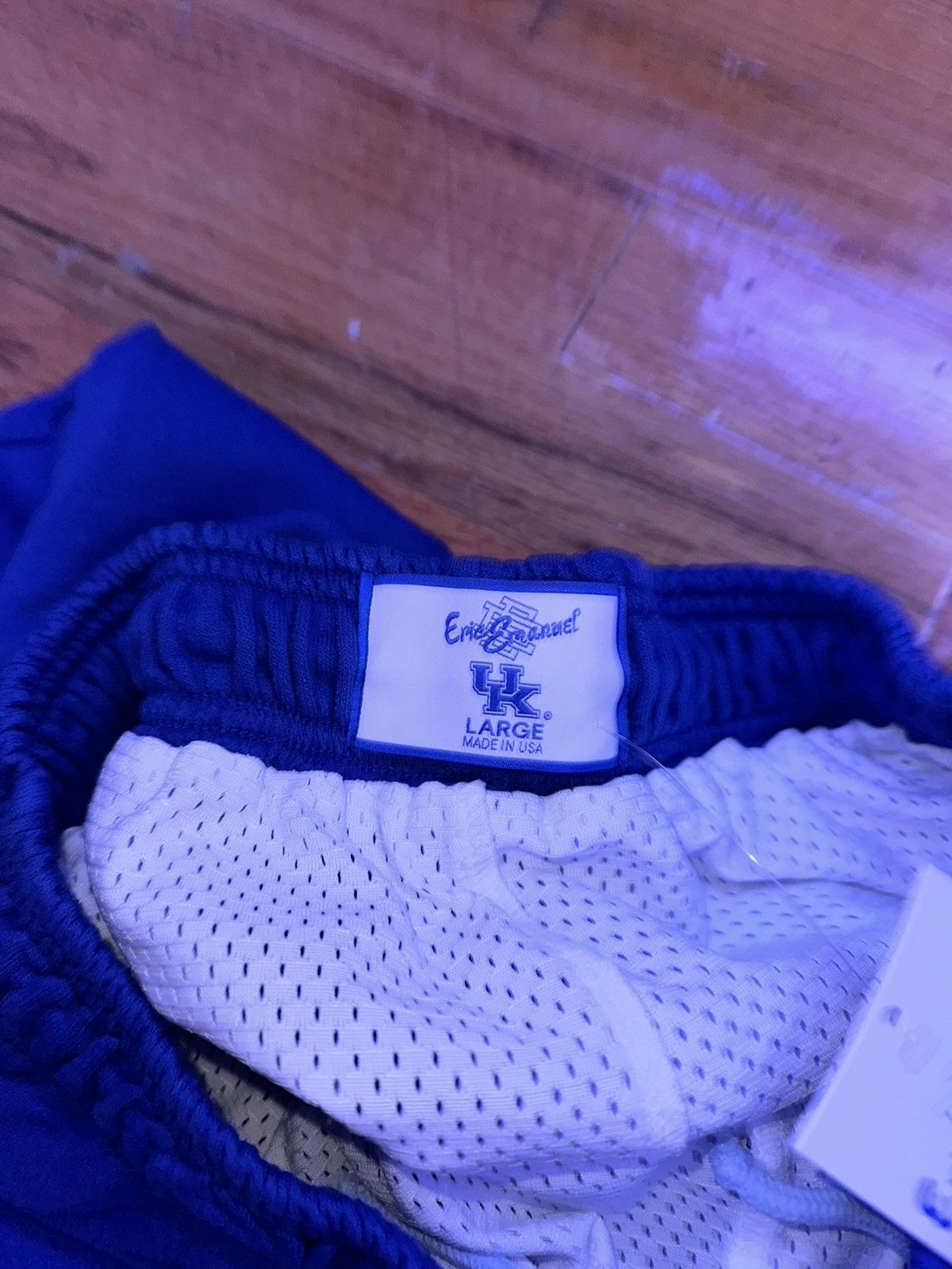 Eric Emanuel × NCAA Eric Emanuel EE Double Layer Kentucky Wildcats Short SZ L Size US 36 / EU 52 - 4 Thumbnail