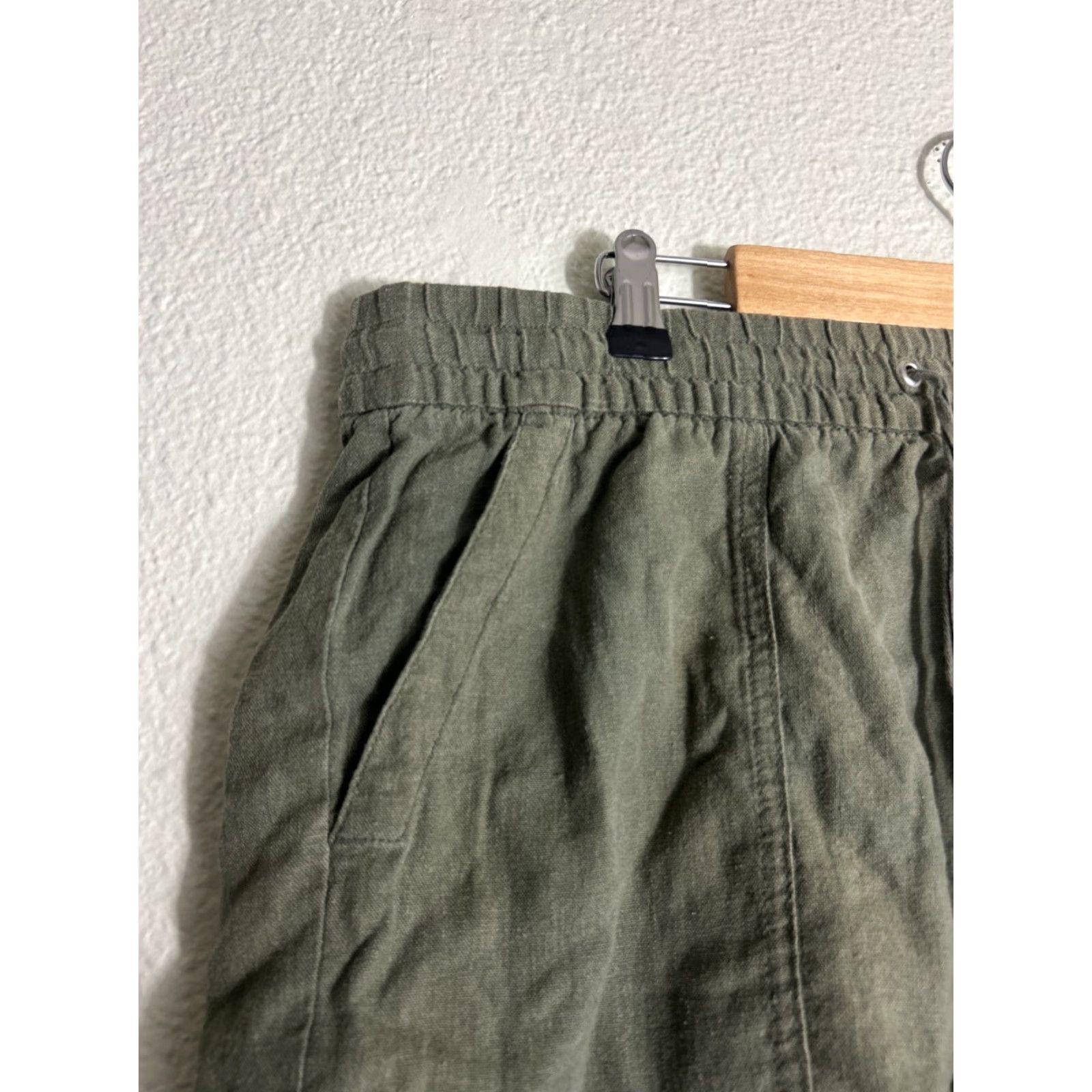 Gap Gap Womens Large Linen Blend Shorts Olive Green Drawstring 34x3 Size 36" / US 14 / IT 50 - 3 Thumbnail