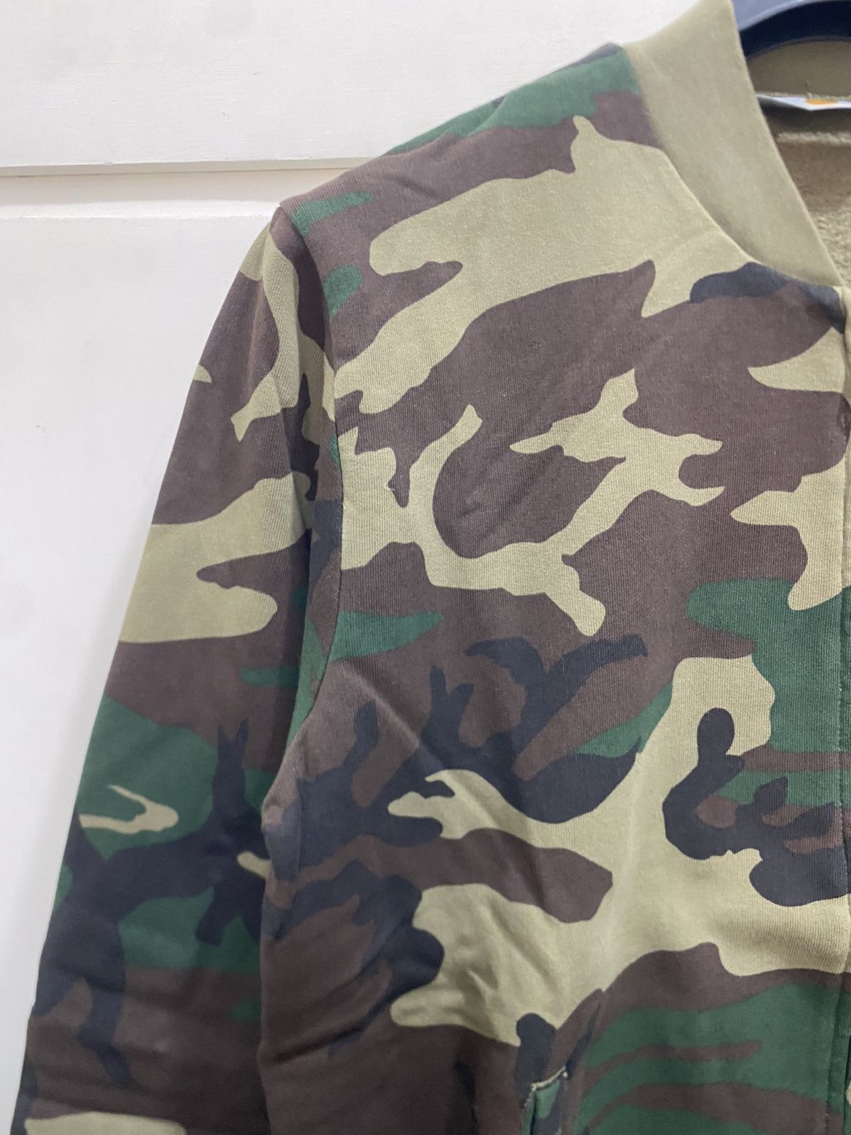 Carhartt Wip Carhartt Wip Backster camouflage sweatshirt, size XL, used Size US XL / EU 56 / 4 - 7 Thumbnail