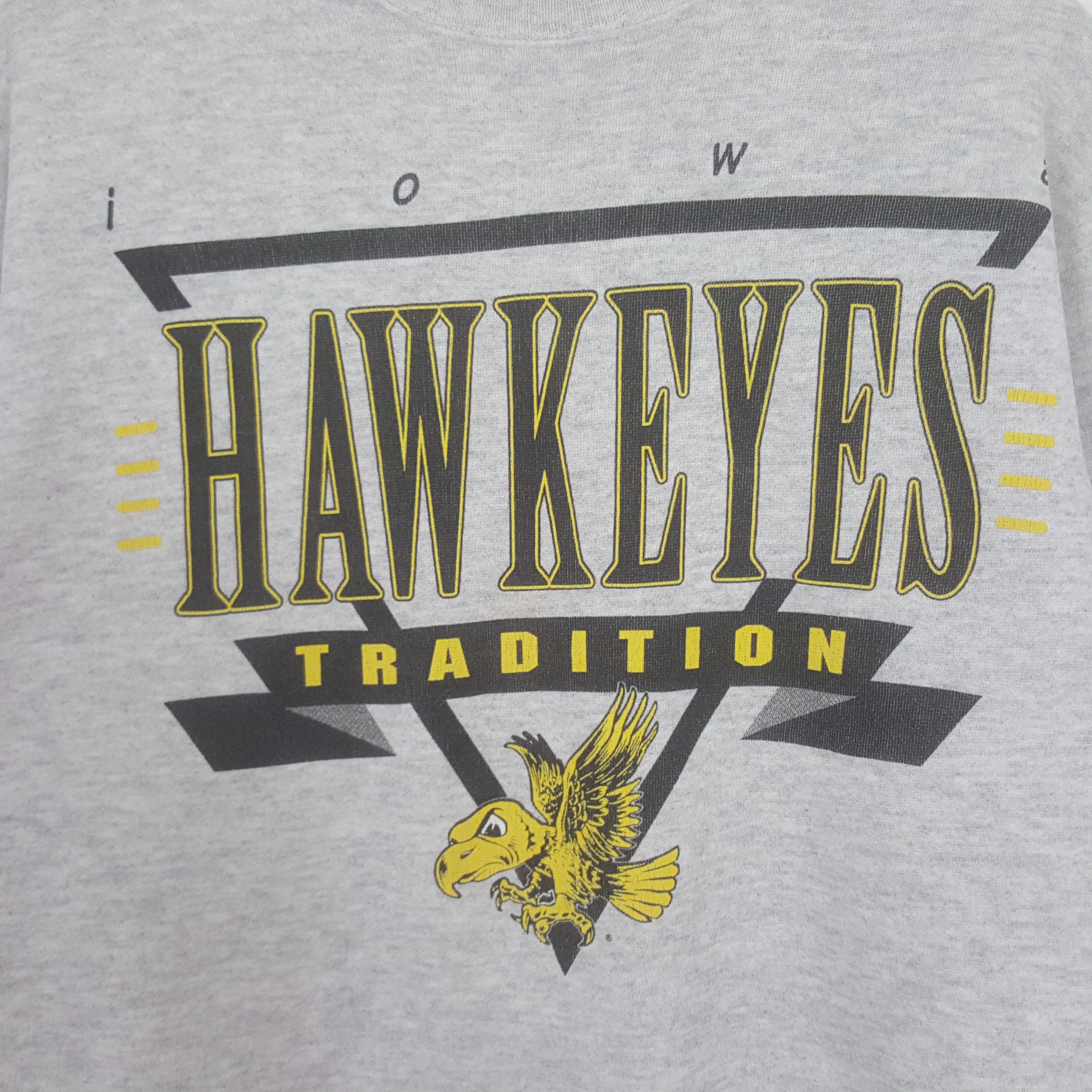 NFL Vintage Hawkeyes Tradition Football Team Sweatshirt C321N13 Size US S / EU 44-46 / 1 - 2 Thumbnail