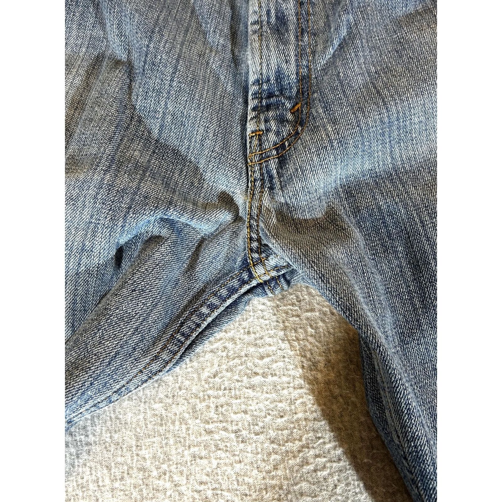 Levi's VINTAGE Baggy Jeans Mens 34x30 Wide Leg Blue Grunge Y2K Streetwear Levis 529 Size US 34 / EU 50 - 4 Thumbnail