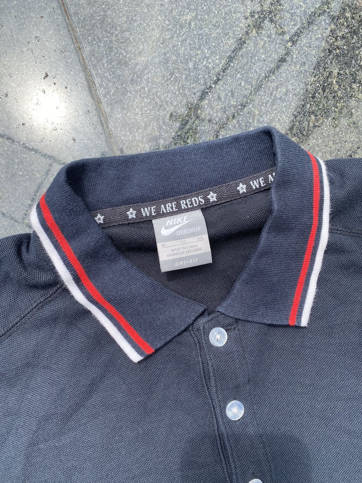 Nike × Vintage 90S NIKE RARE REDS MULTI LOGO RETRO Y2K POLO TEE Size US XL / EU 56 / 4 - 5 Thumbnail