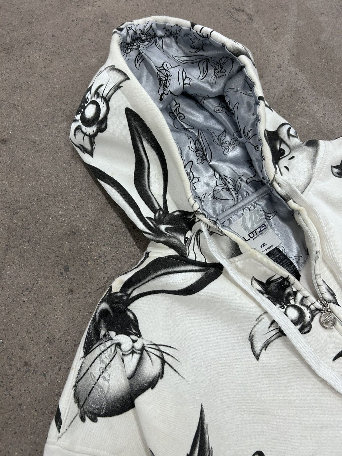 Vintage Vintage y2k Lot 29 All Over Print Hoodie Looney Tunes Size US XXL / EU 58 / 5 - 7 Thumbnail