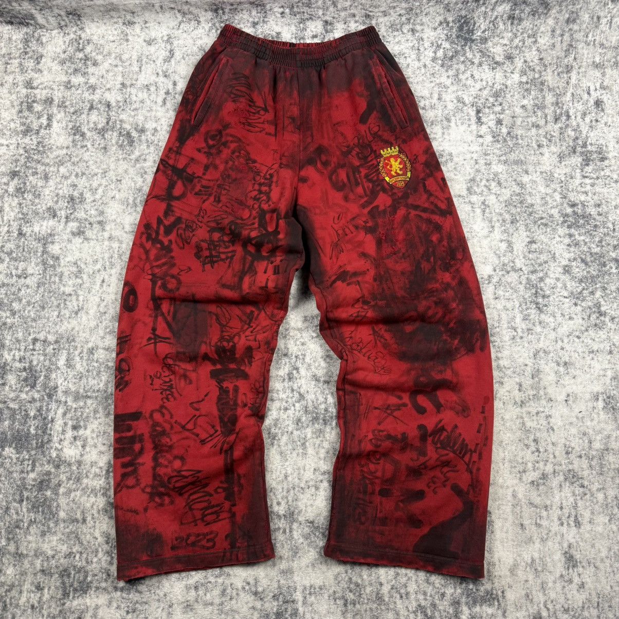Balenciaga Balenciaga Sample Distressed Graffiti Print ‘Red’ Sweatpants Size US 32 / EU 48 - 1 Thumbnail