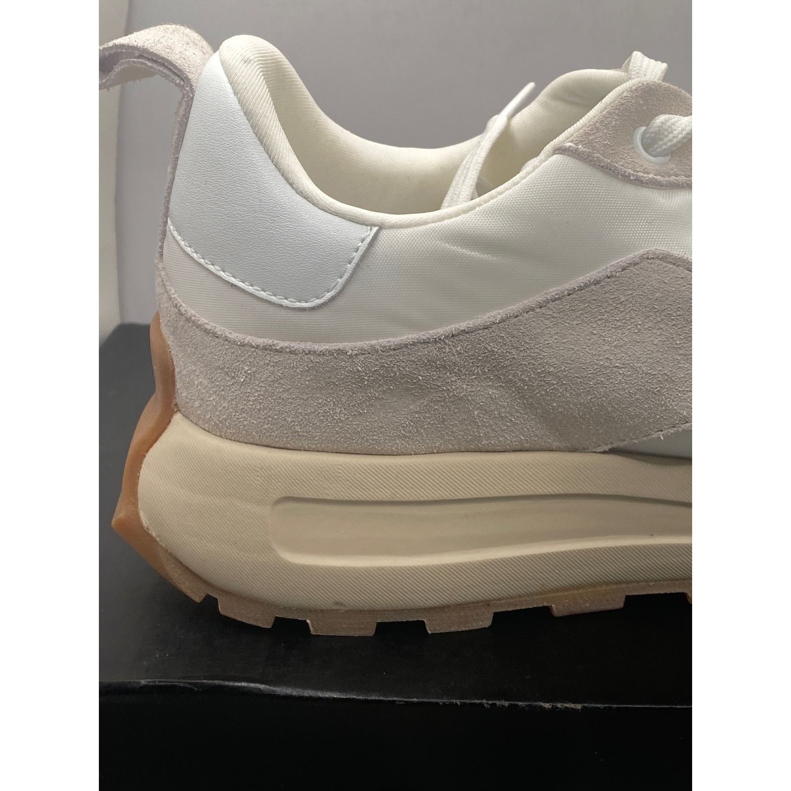 7 For All Mankind Running Sneaker Leather & Nylon Mix White Size US 8 Size US 8 / EU 41 - 10 Thumbnail
