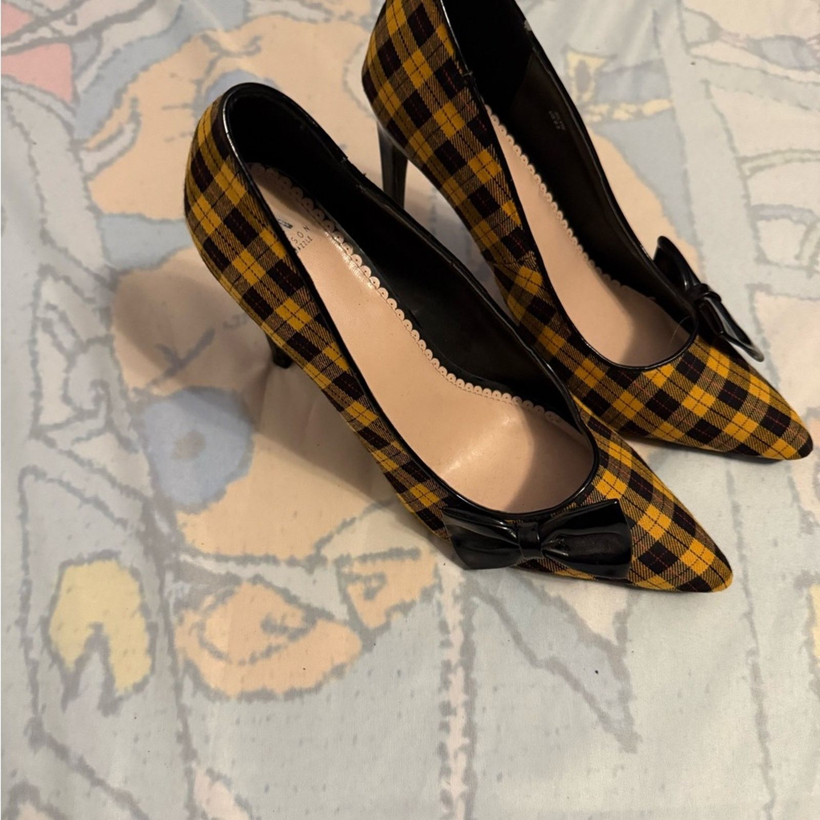 Madison Madison Yellow and Black Plaid Heels Size US 9.5 / IT 39.5 - 4 Thumbnail