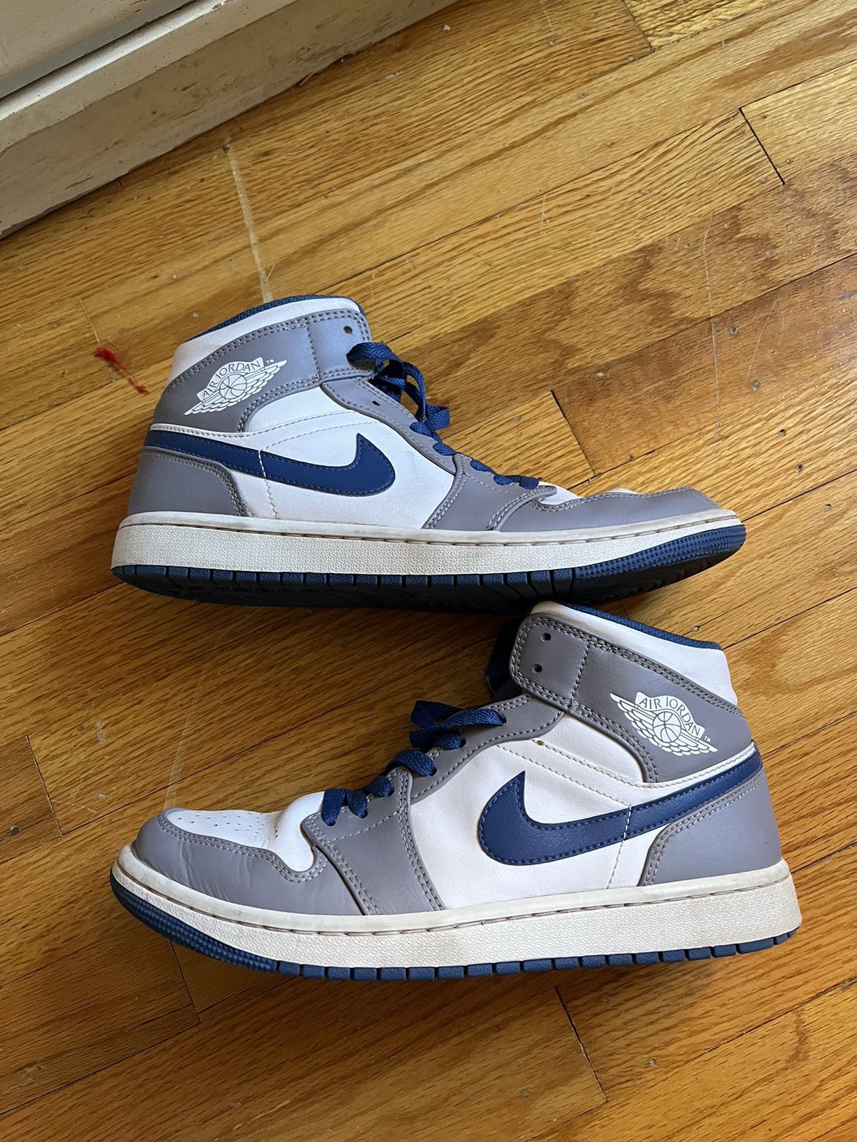 Jordan Brand Grey And Blue Jordan 1 Size US 8 / EU 41 - 2 Thumbnail