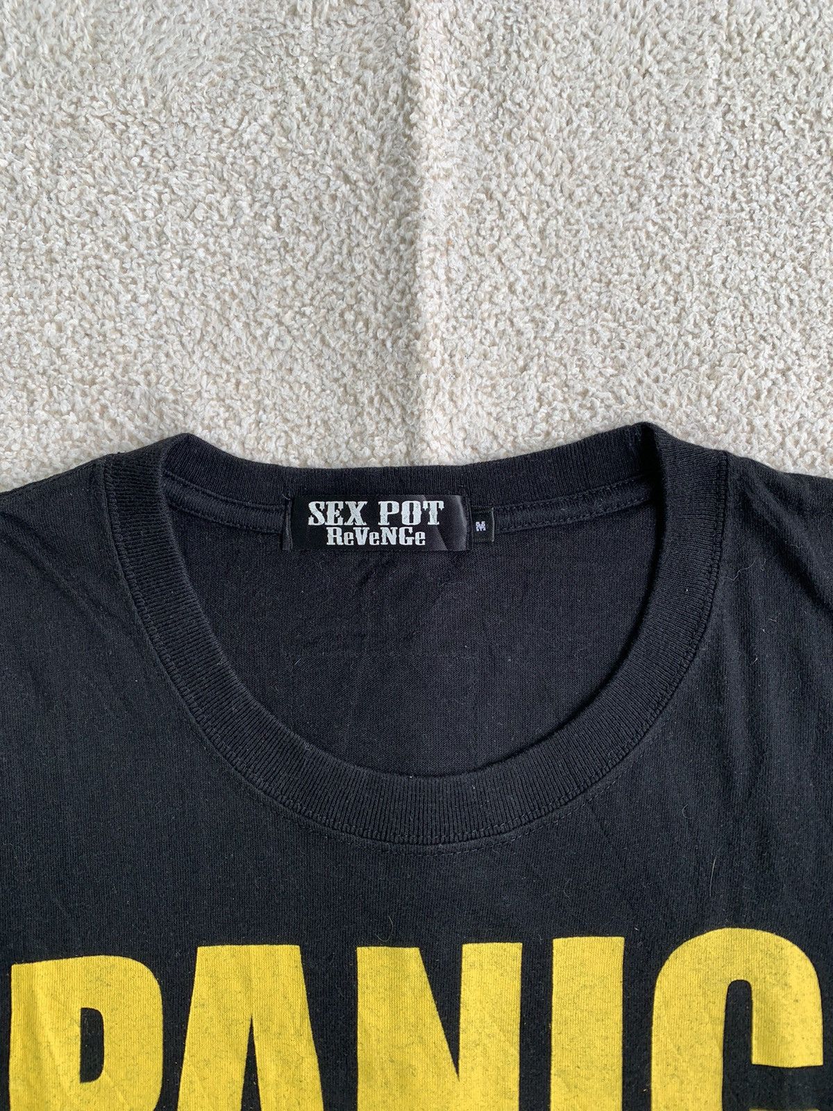 Japanese Brand Vintage Sex Pot Revenge Bondage Tshirt Size US M / EU 48-50 / 2 - 7 Thumbnail