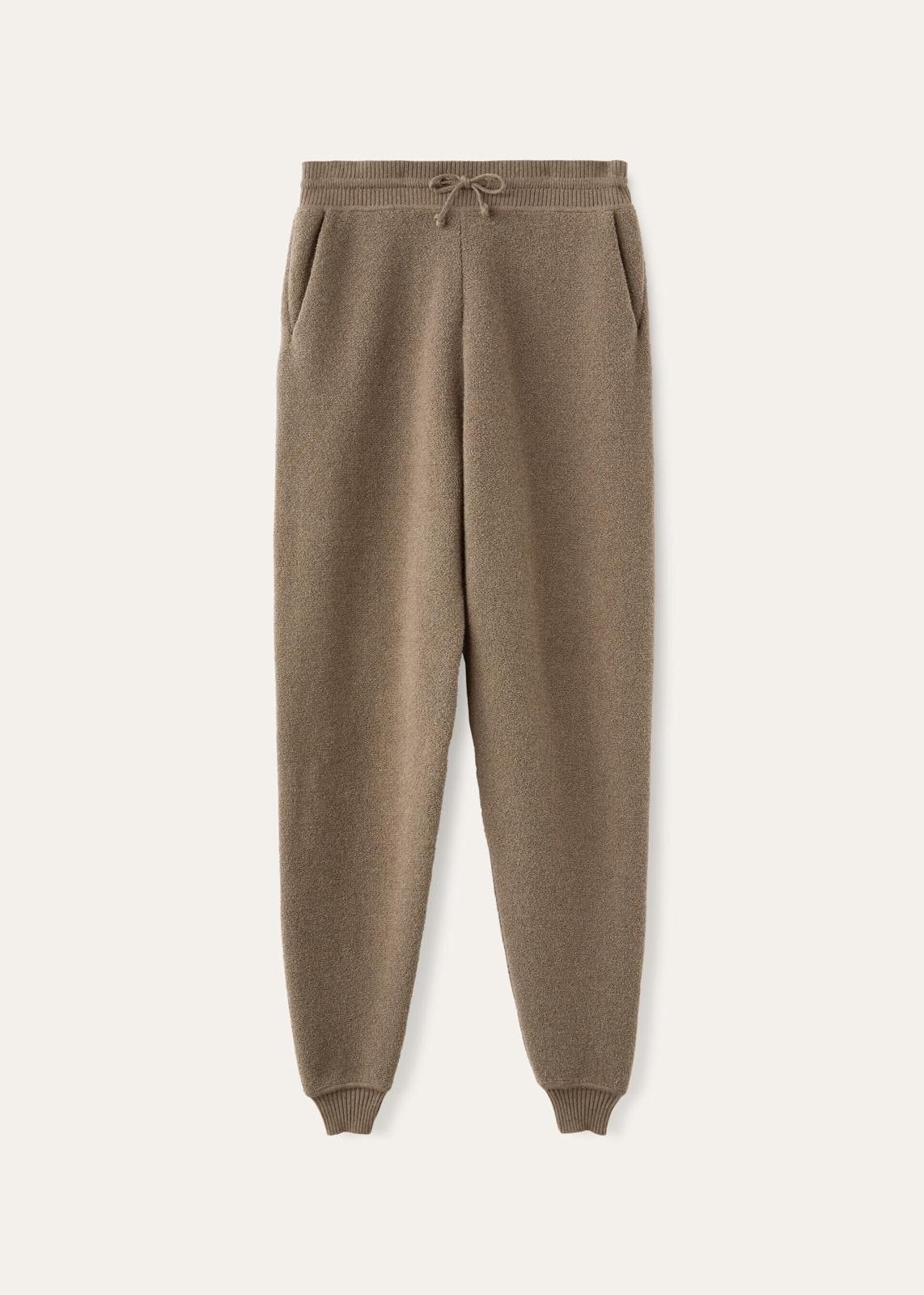 o1srvl11e0425 FAN7287 Cocooning Pant in Brown