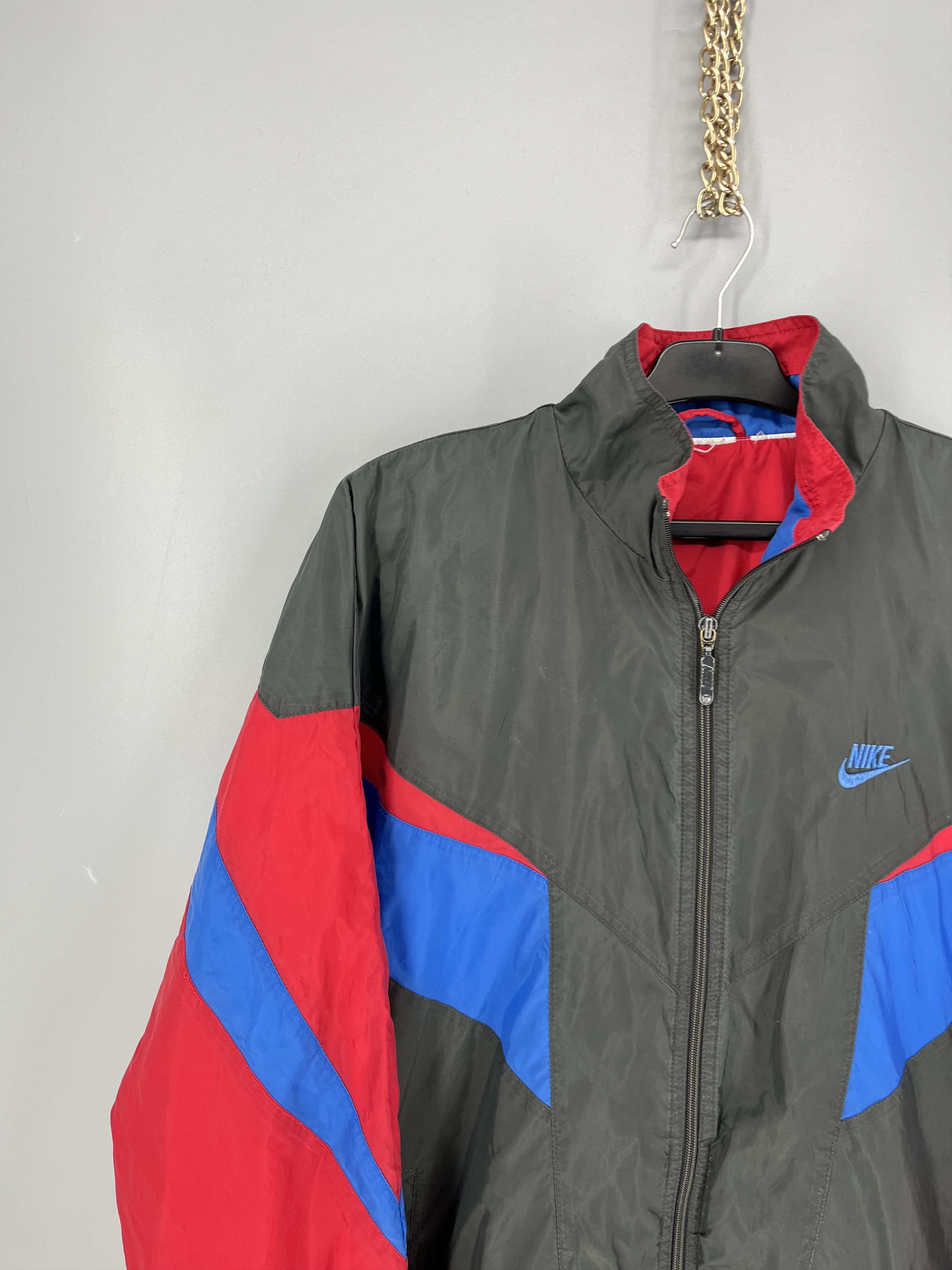 Nike Vintage Nike track jacket size M big logo swoosh Size US M / EU 48-50 / 2 - 4 Thumbnail