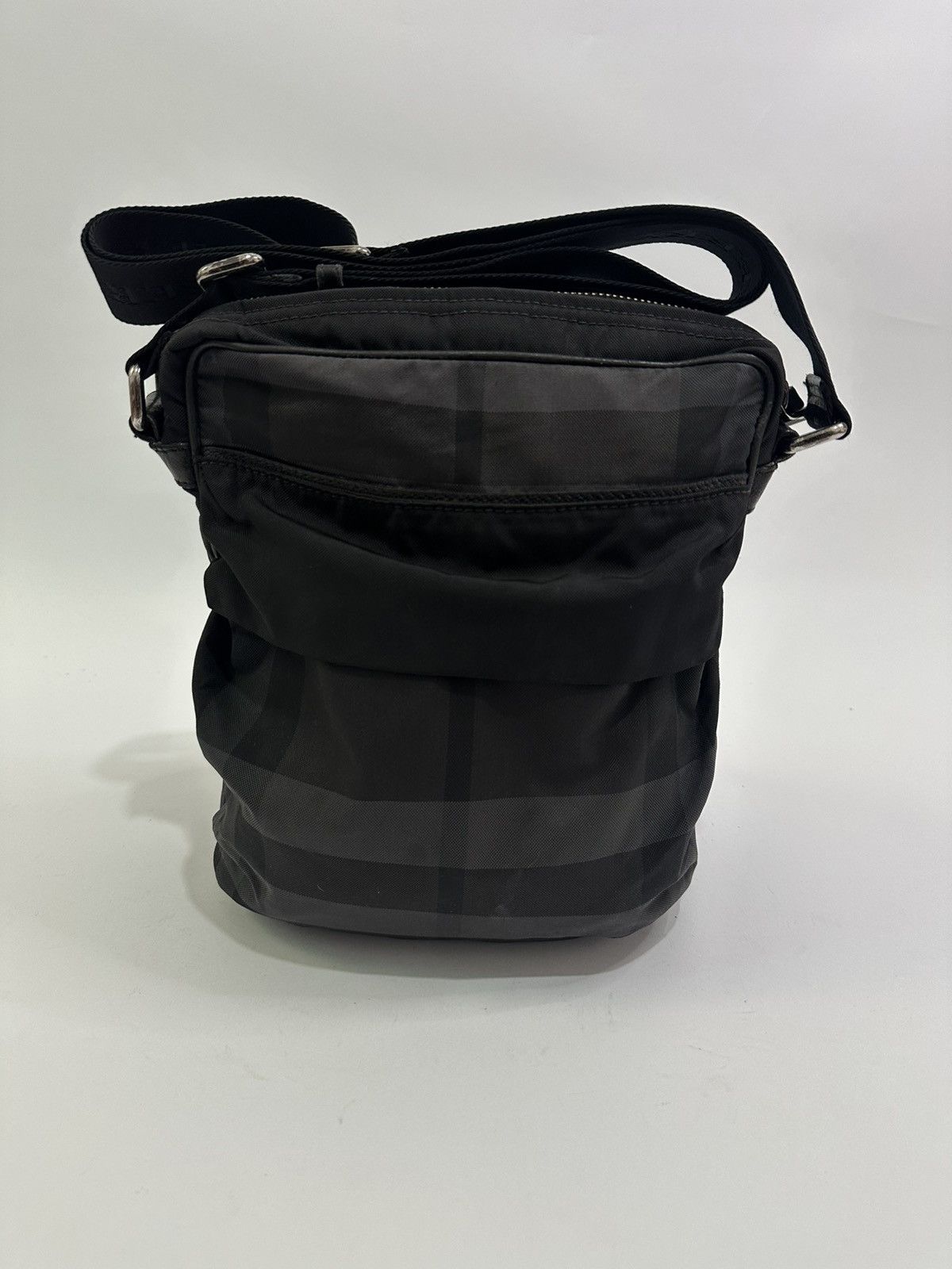 Burberry Burberry Zip Messenger Bag Smoked Check Canvas Small Size ONE SIZE - 2 Thumbnail
