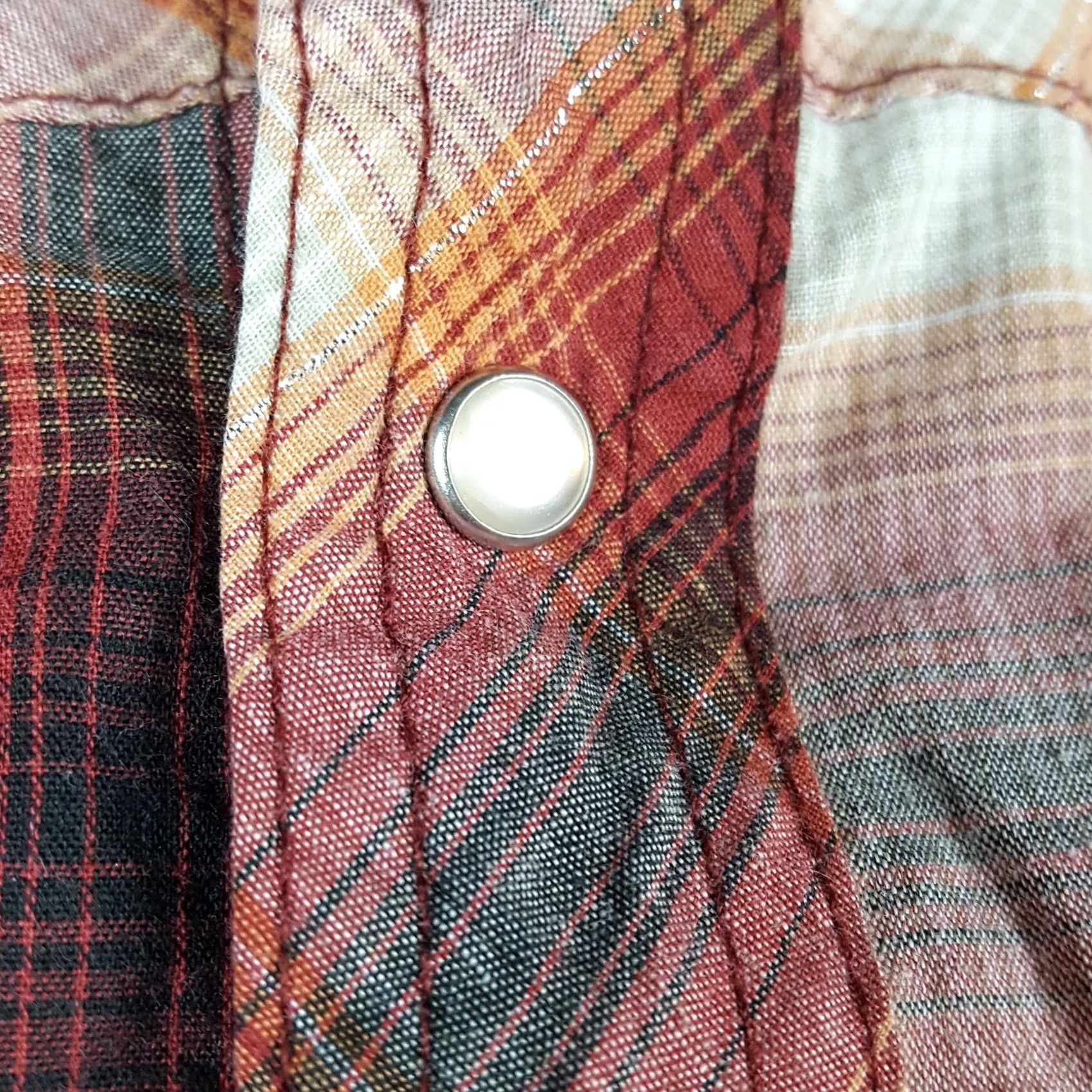 Wrangler VINTAGE Wrangler Shadow Plaid Western Peal Snap Men's XL Button Up Shirt Size US XL / EU 56 / 4 - 5 Thumbnail