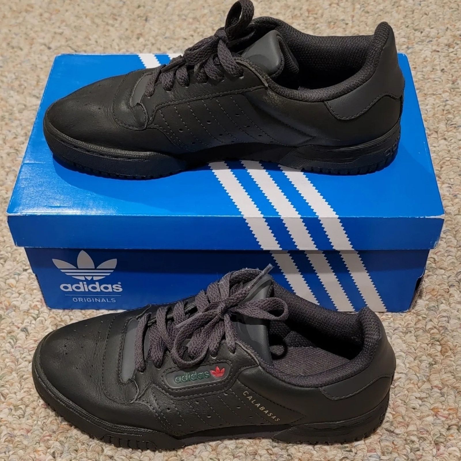 Yeezy Calabasas Powerphase Yeezy Black Size US 5.5 / IT 35.5 - 1 Thumbnail