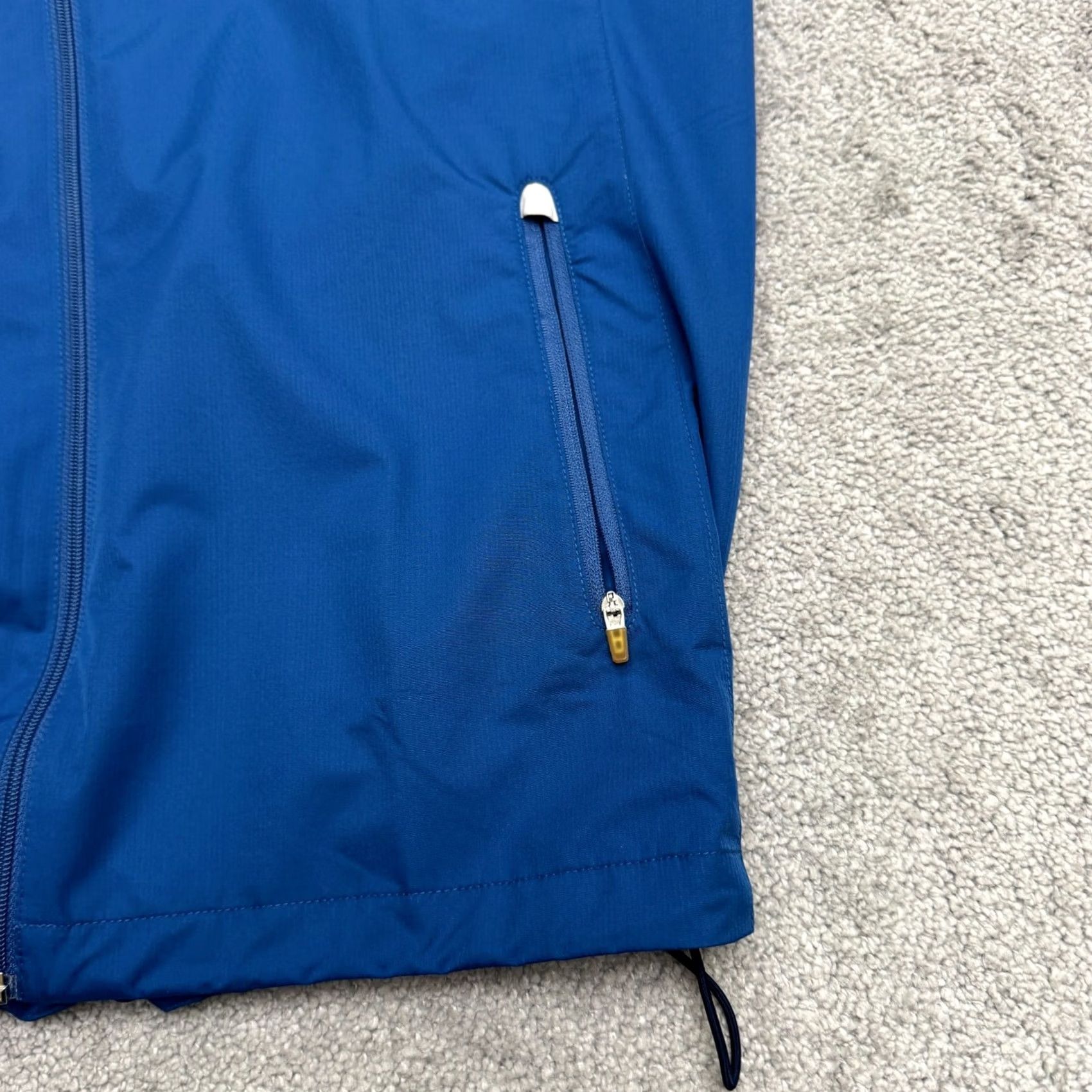Mizuno Mizuno Lightweight Running Vest Jacket Men XL Blue White Hooded Breathable No Sleeves Pockets All Seasons Size US XL / EU 56 / 4 - 5 Thumbnail