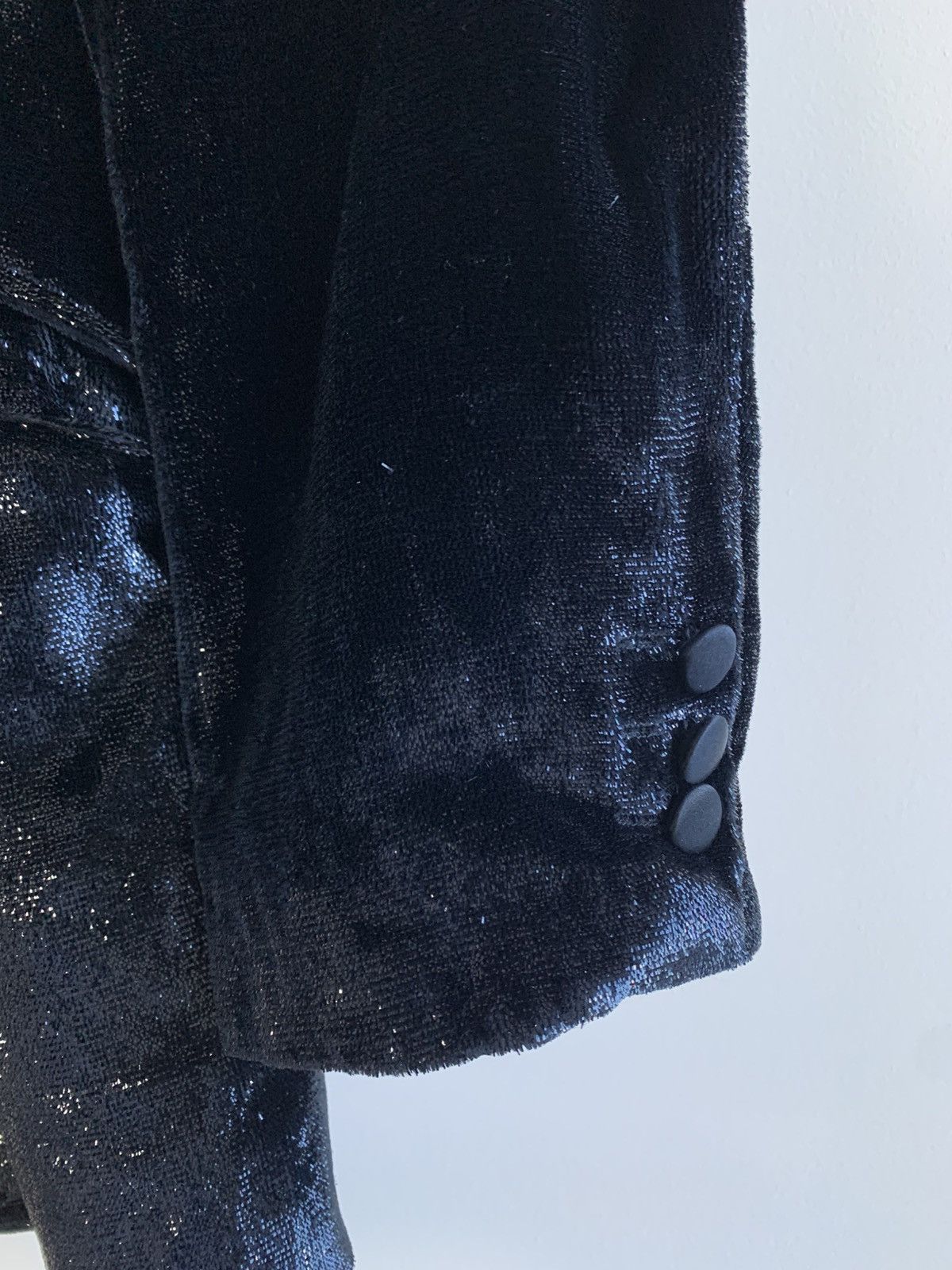 Giorgio Armani Giorgio Armani Vintage Velvet Jacket Women Black , size 48 Size XL / US 12-14 / IT 48-50 - 4 Thumbnail