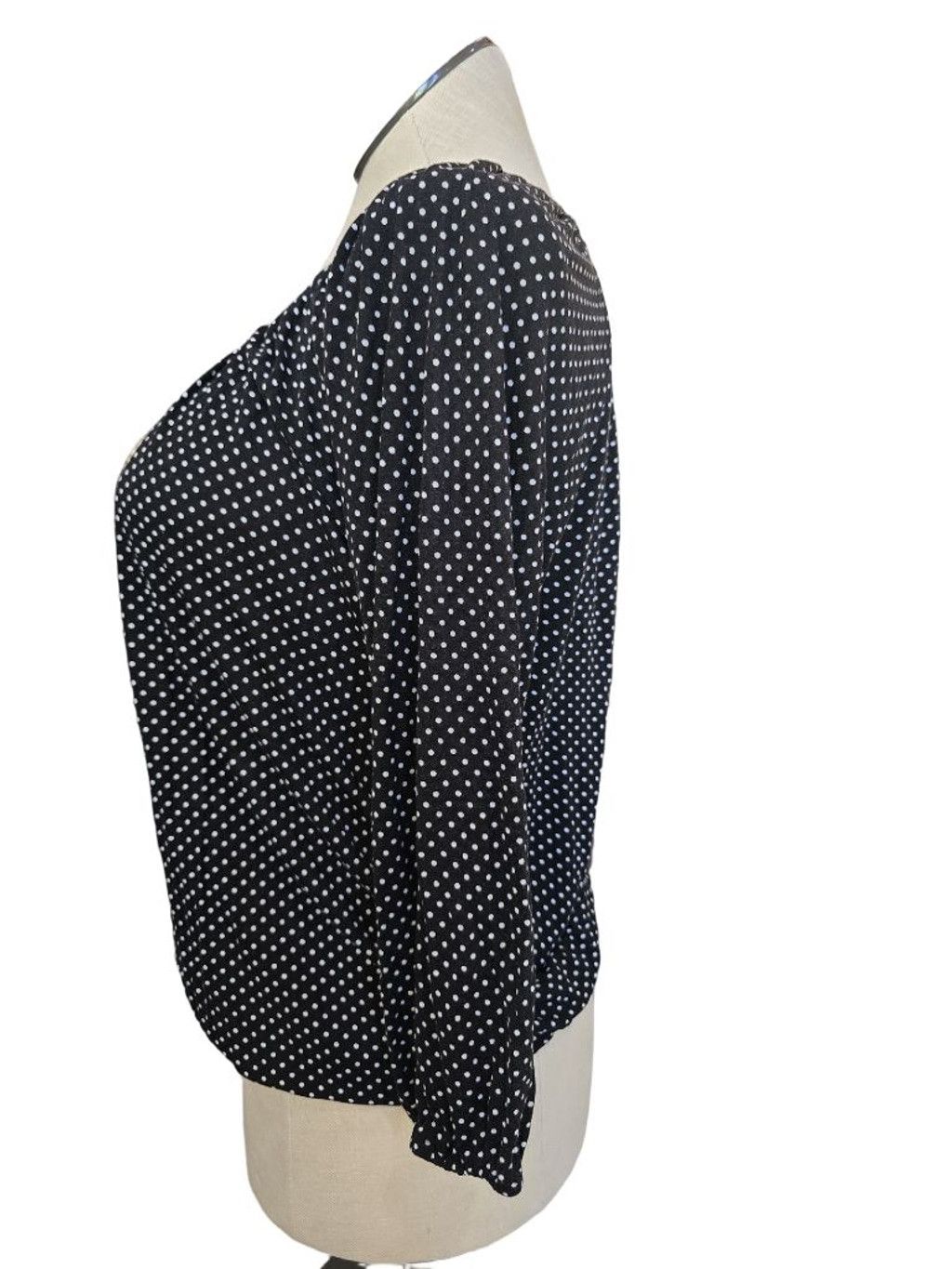 The Unbranded Brand Michael Kors Black & White Polka Dot Elastic Waist Blouse M Size L / US 10 / IT 46 - 2 Thumbnail