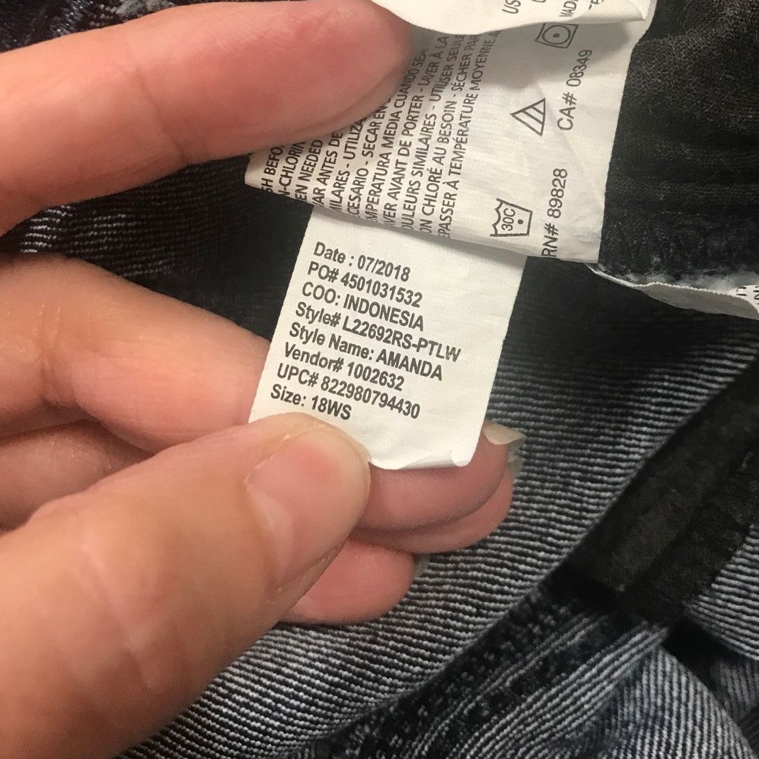 Gloria Vanderbilt Gloria Vanderbilt Amanda Black Denim High-Rise Jean 18W Size 40" / US 18 - 7 Thumbnail