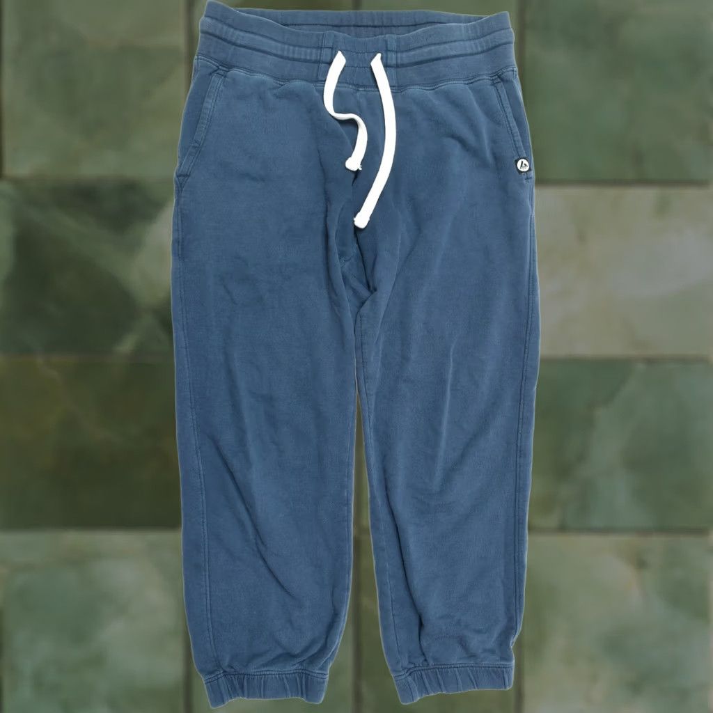 Vintage American Giant Sweatpants Womens Small Blue Cropped Draw-On Regular Pants Simple Solid USA Logo Pockets Casual Mens? Size 28" / US 6 / IT 42 - 1 Thumbnail