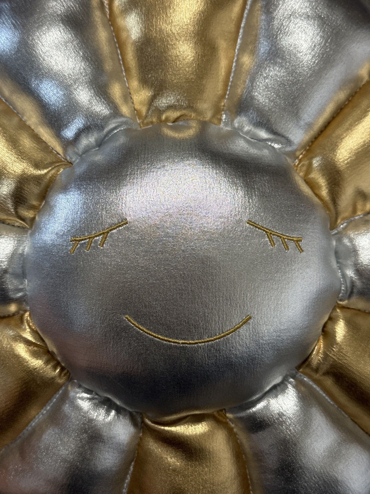 Takashi Murakami Takashi Murakami flower Plush 30cm New Gold/Silver Size ONE SIZE - 4 Thumbnail