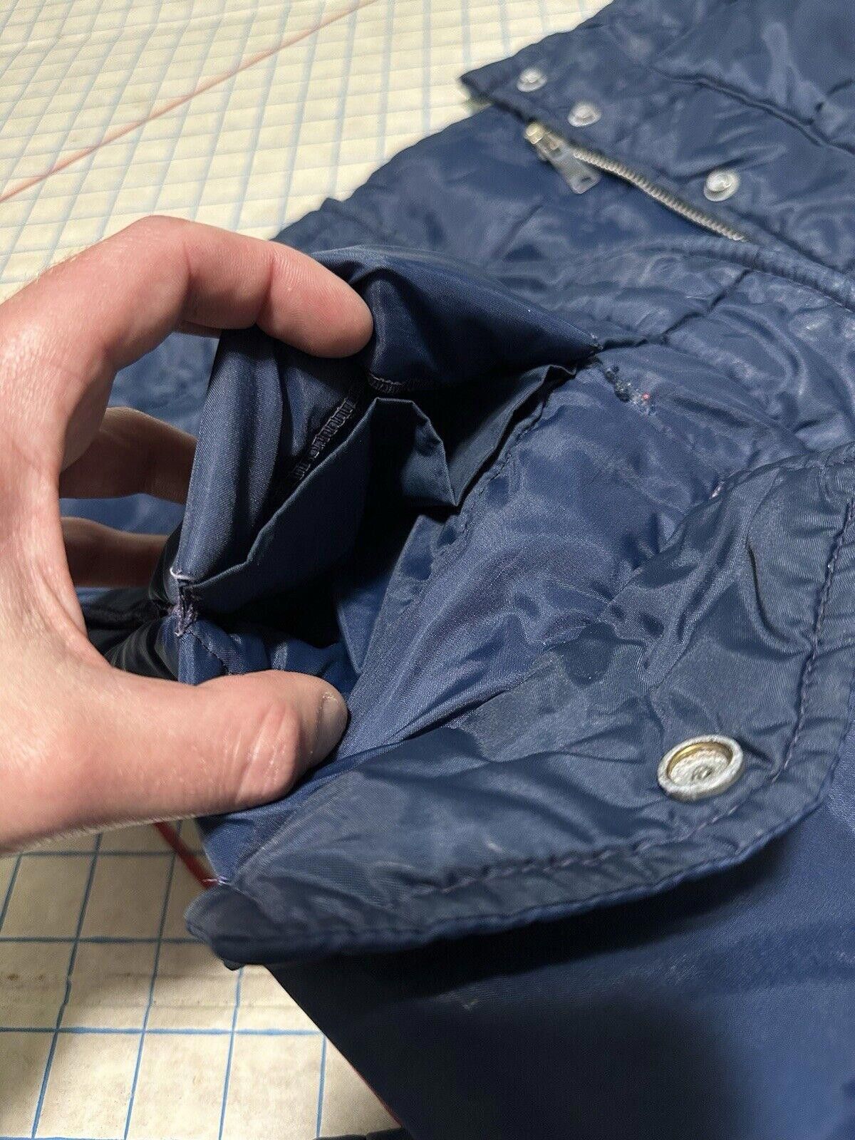 Champion vintage 70's Puffer Coat Jacket L Nylon USA CHAMPION Size US L / EU 52-54 / 3 - 4 Thumbnail