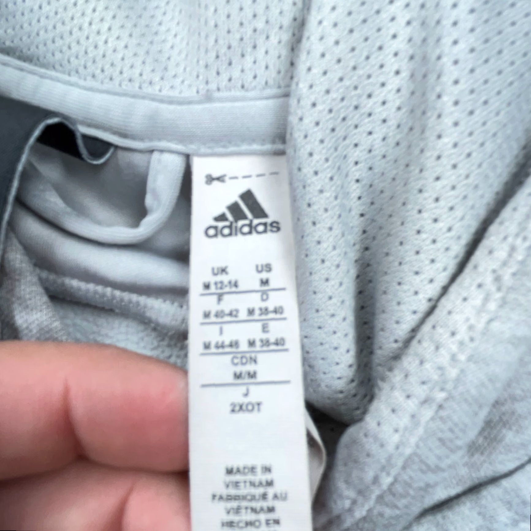 Adidas Adidas Hoodie Women Medium Gray Sweatshirt Sweater Logo Spell Out Ladies Size M / US 6-8 / IT 42-44 - 2 Thumbnail