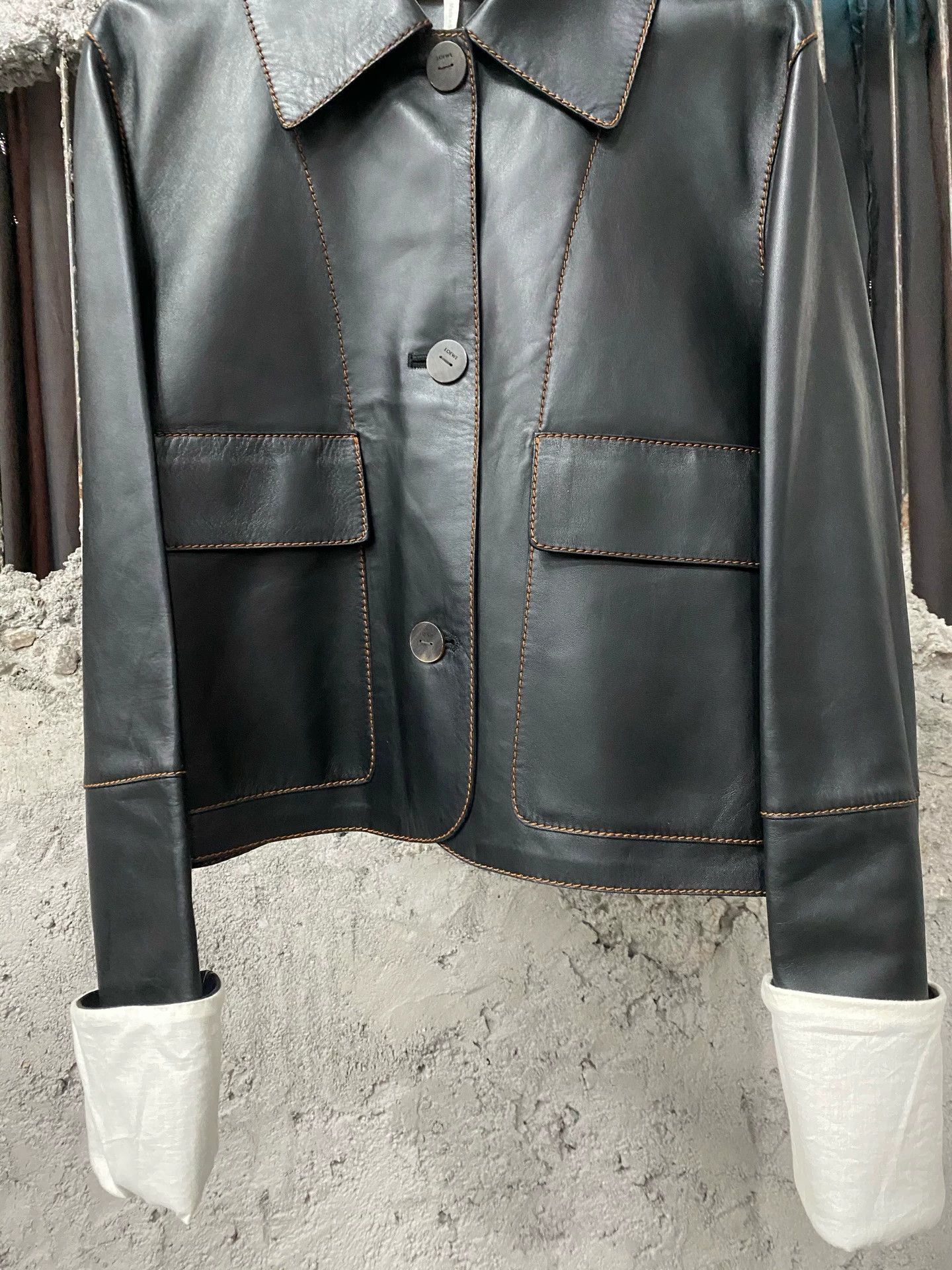 Loewe Loewe leather jacket 36 new Size XS / US 0-2 / IT 36-38 - 4 Thumbnail