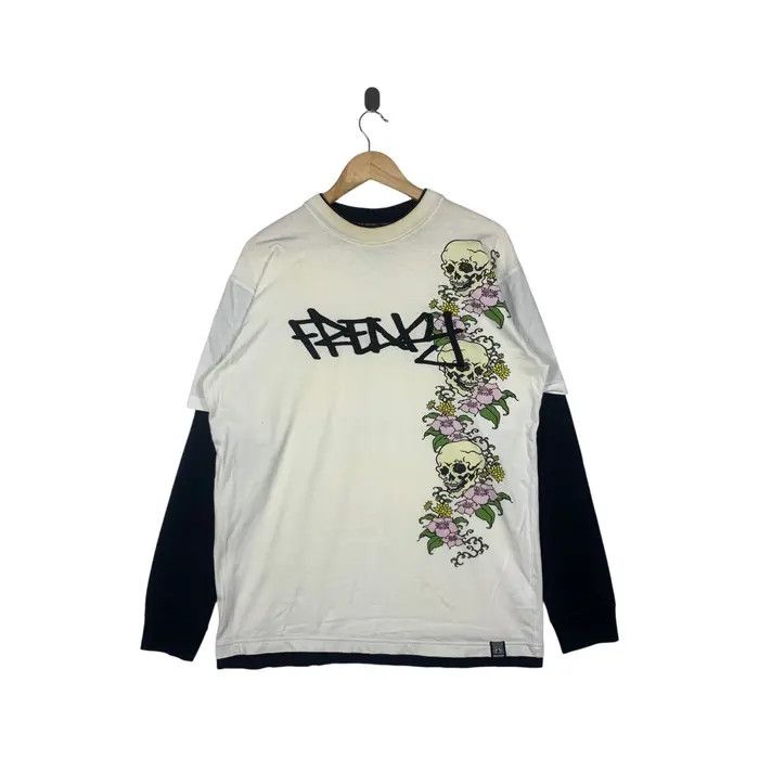 Vintage Vintage FREAKY MASSIVE Y2K Bones Floral Raglan Tee Shirt Size XL / US 12-14 / IT 48-50 - 1 Thumbnail