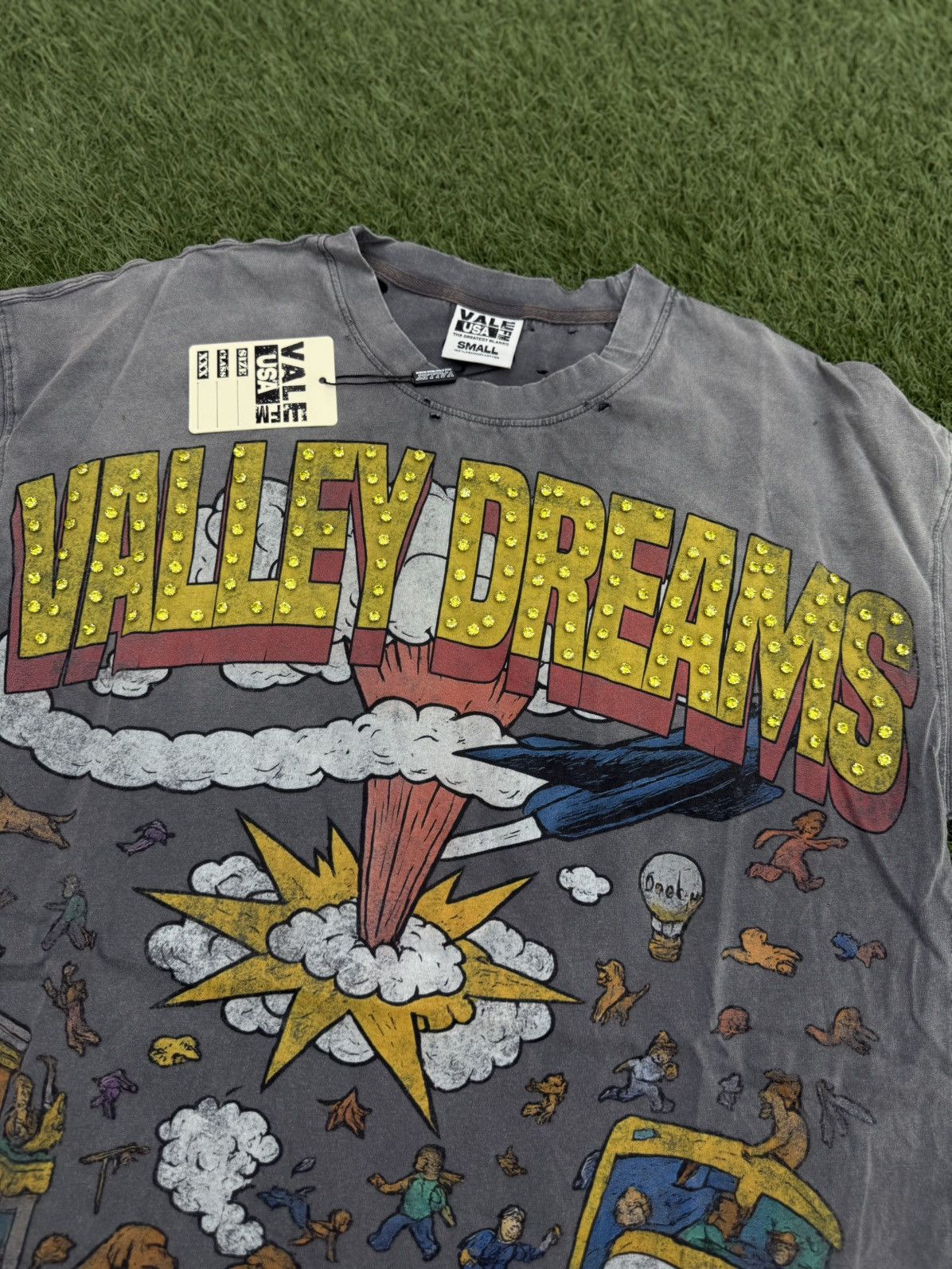 Vale Valley Dreams Chaos Bling Tee Size Small (NEW) Size US S / EU 44-46 / 1 - 4 Thumbnail