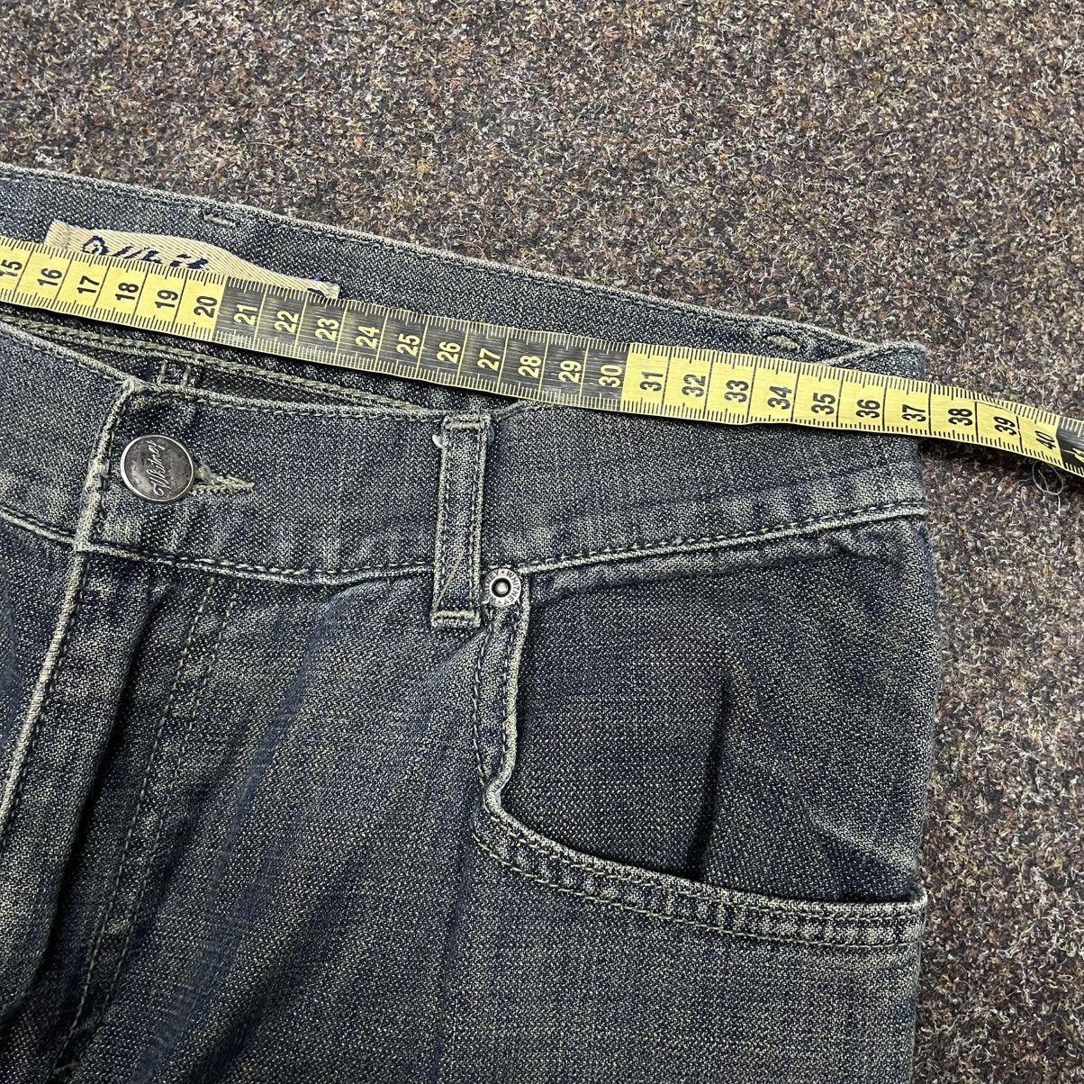 Vintage Vintage Y2K Baggy Wide Leg Faded Jeans Skater Logo 29 Size US 29 - 6 Thumbnail
