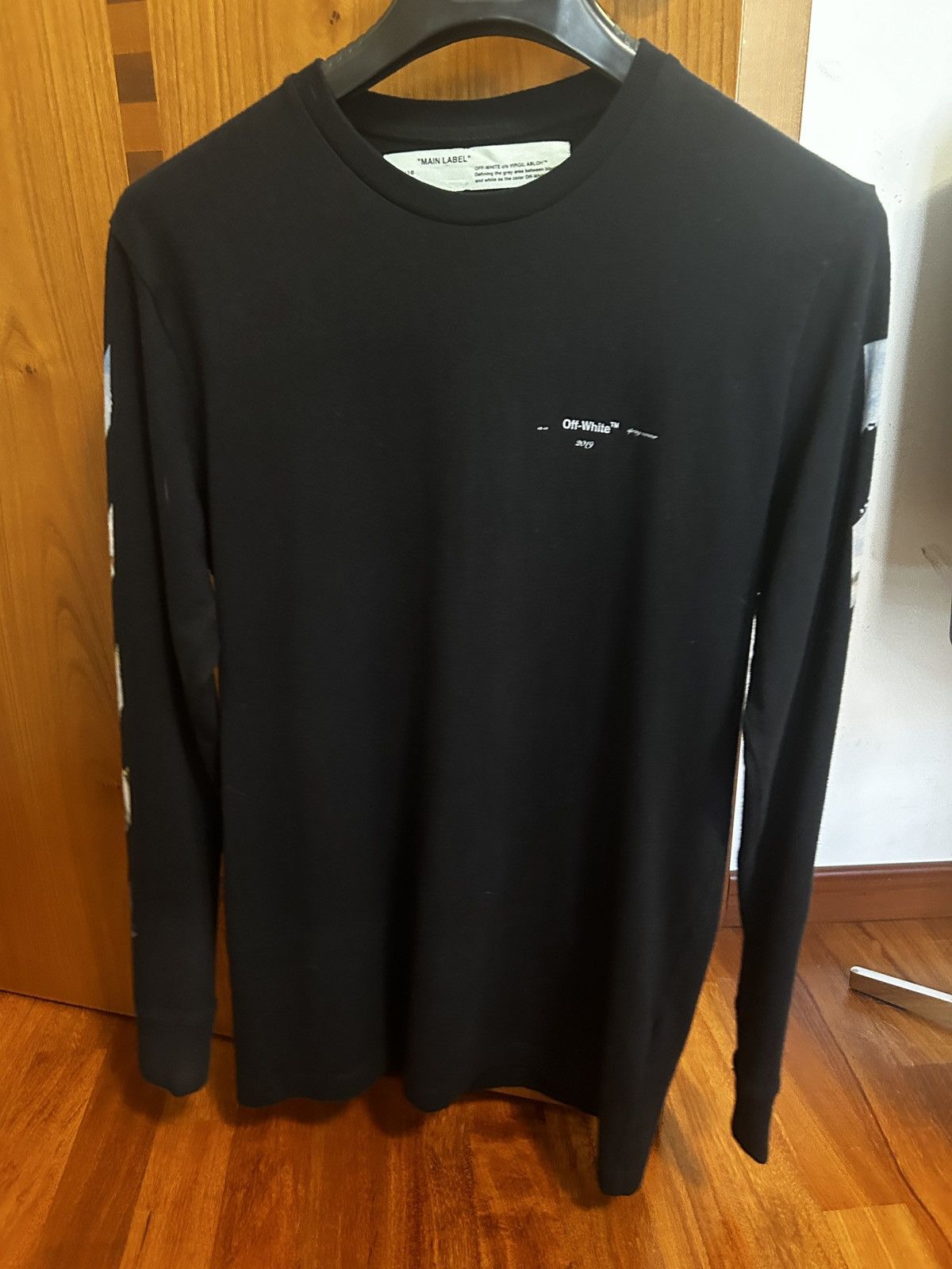 Off-White Off-White longsleeve 2019 season Size US M / EU 48-50 / 2 - 4 Thumbnail