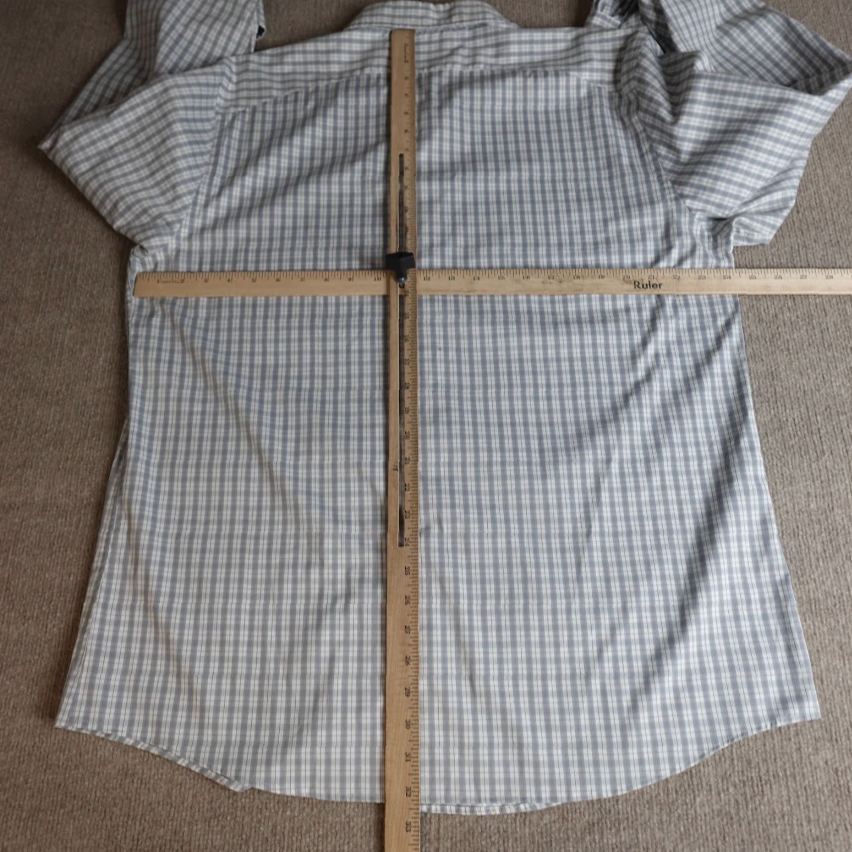 Vintage Ministry of Supply Shirt 2XL Gray White Plaid Performance Shirt (2XL) Men Casual Button-Up Shirt Men Gray Plaid Pattern Long Sleeve Button-Up Shirt Size US XXL / EU 58 / 5 - 4 Thumbnail
