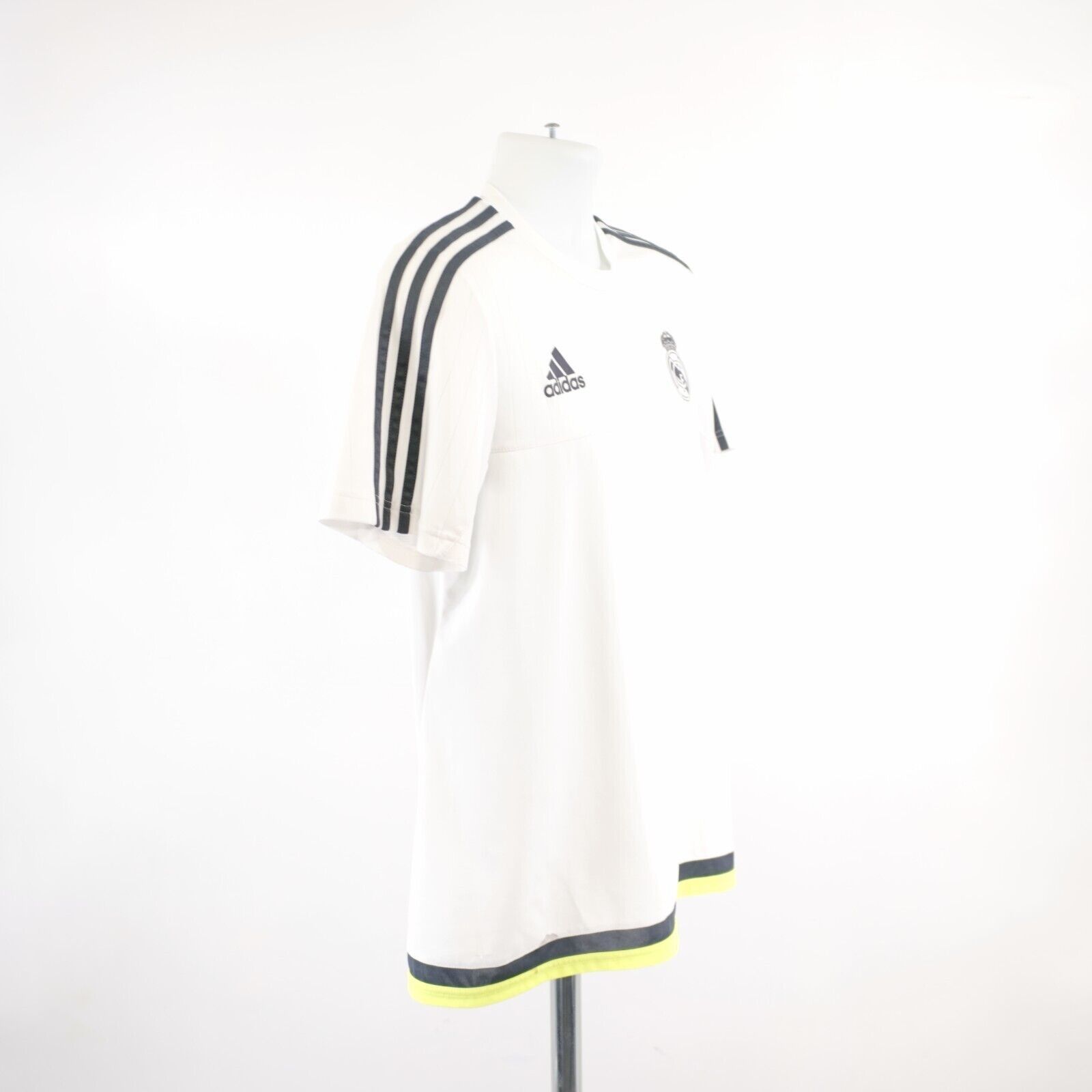 Adidas DAMAGED Adidas Halla Madrid White Medium Climacool Jersey T- Size US M / EU 48-50 / 2 - 12 Thumbnail