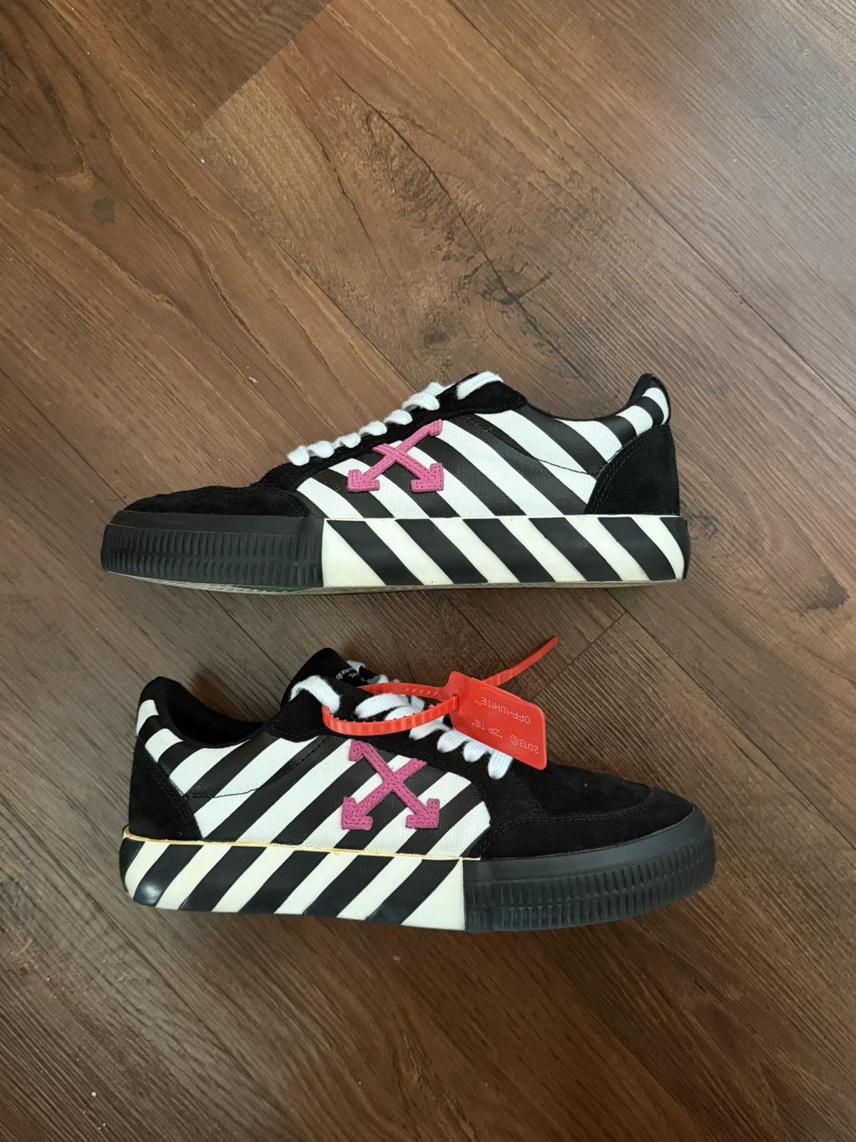 Off-White OFF-WHITE VULC LOW Size US 10 / IT 40 - 1 Thumbnail