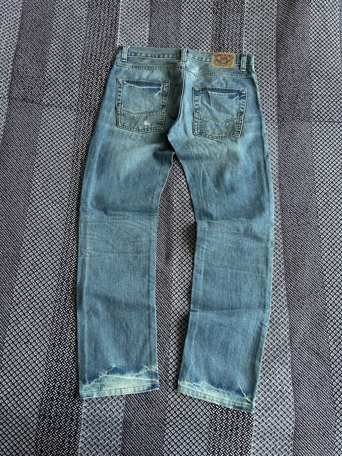 Tommy Hilfiger Crazy Tommy Hilfiger Denim Faded Jeans Washed Straight Sz 32 Size US 32 / EU 48 - 1 Thumbnail