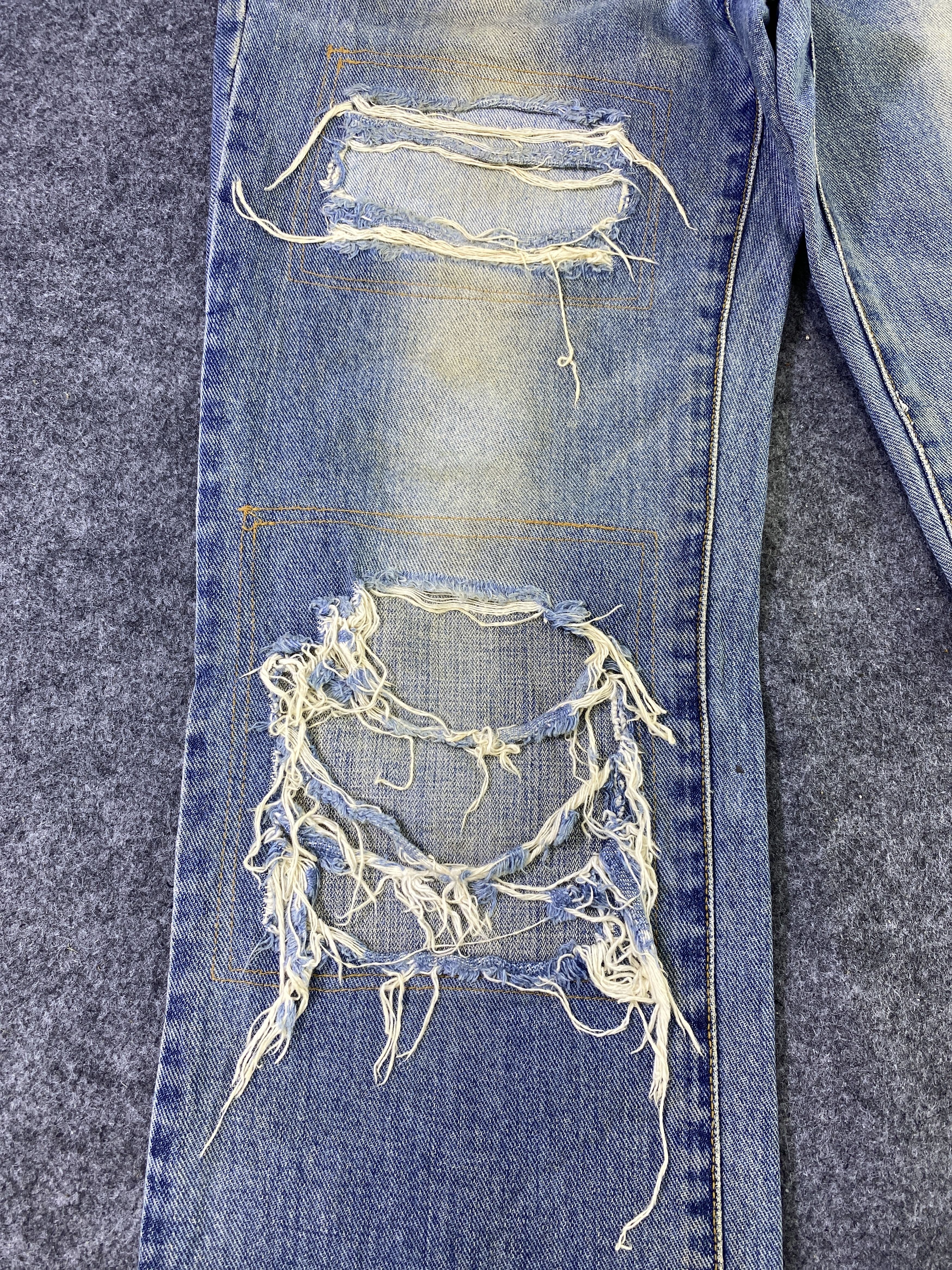 Japanese Brand Hard Edge Distressed Blue Wash Jeans - J965 Size US 30 / EU 46 - 16 Thumbnail