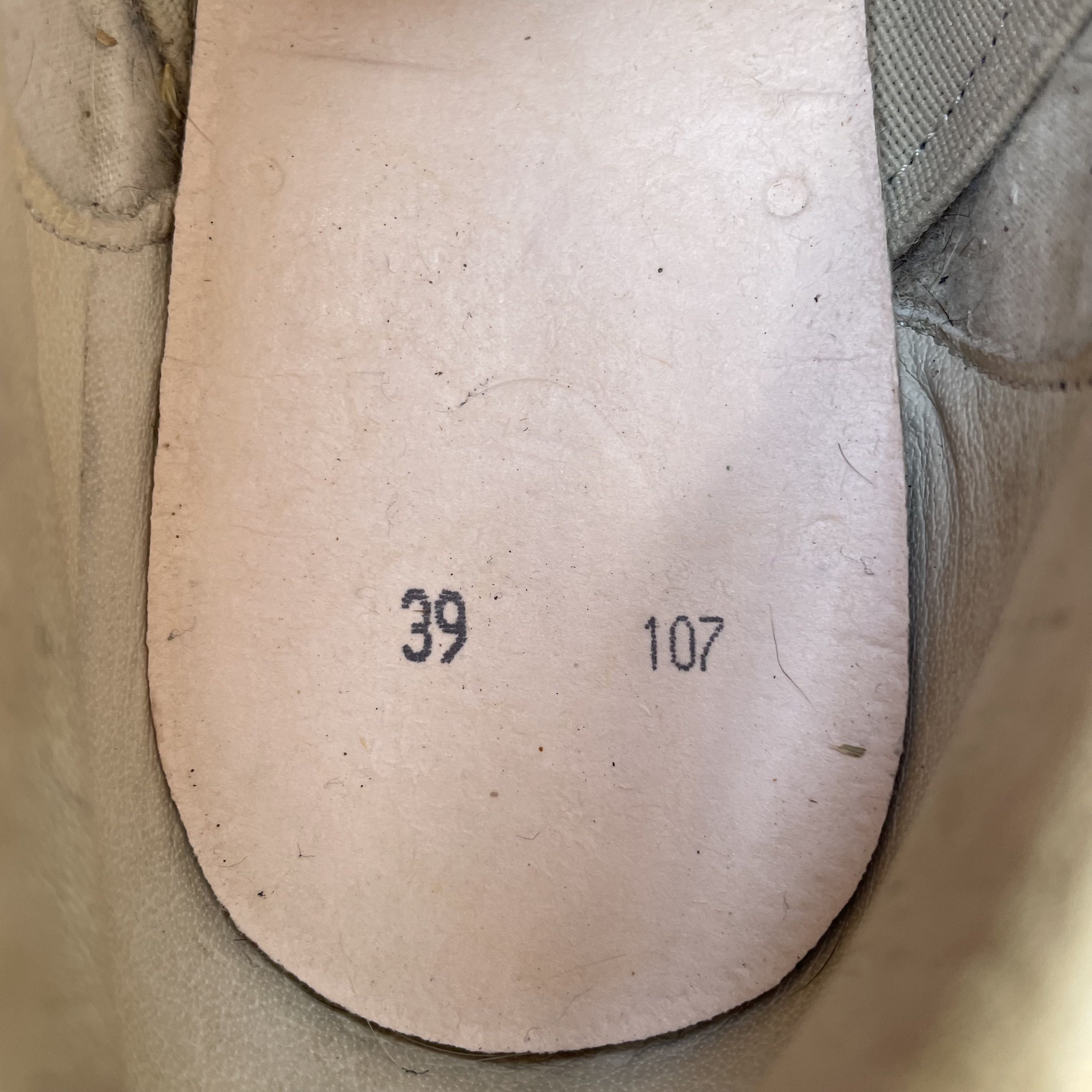 Maison Margiela Maison Margiela Replica GATs Size US 6 / EU 39 - 11 Thumbnail