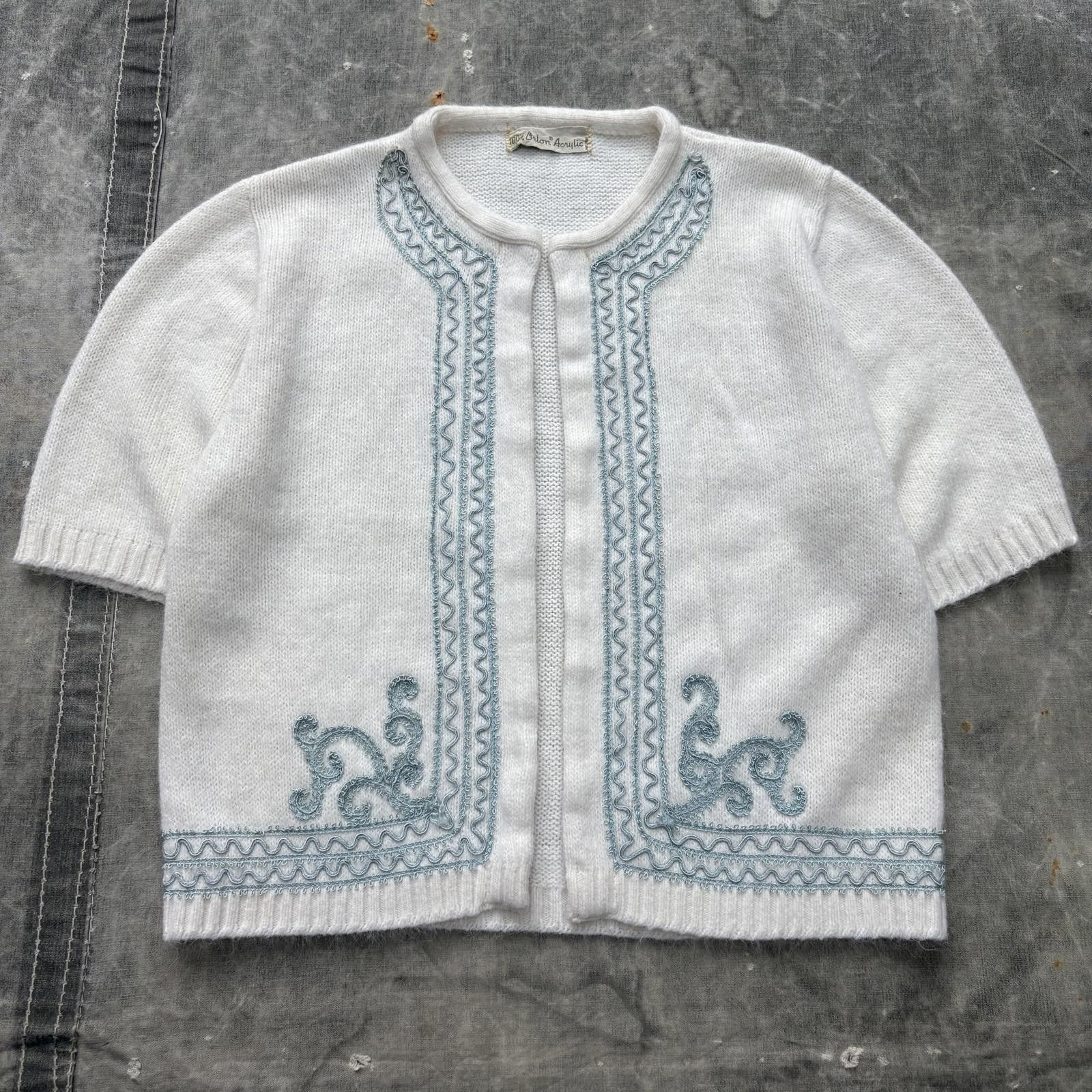Vintage Vintage 60s 70s Unique Embroidered Knit Sweater Cardigan Size S / US 4 / IT 40 - 1 Thumbnail