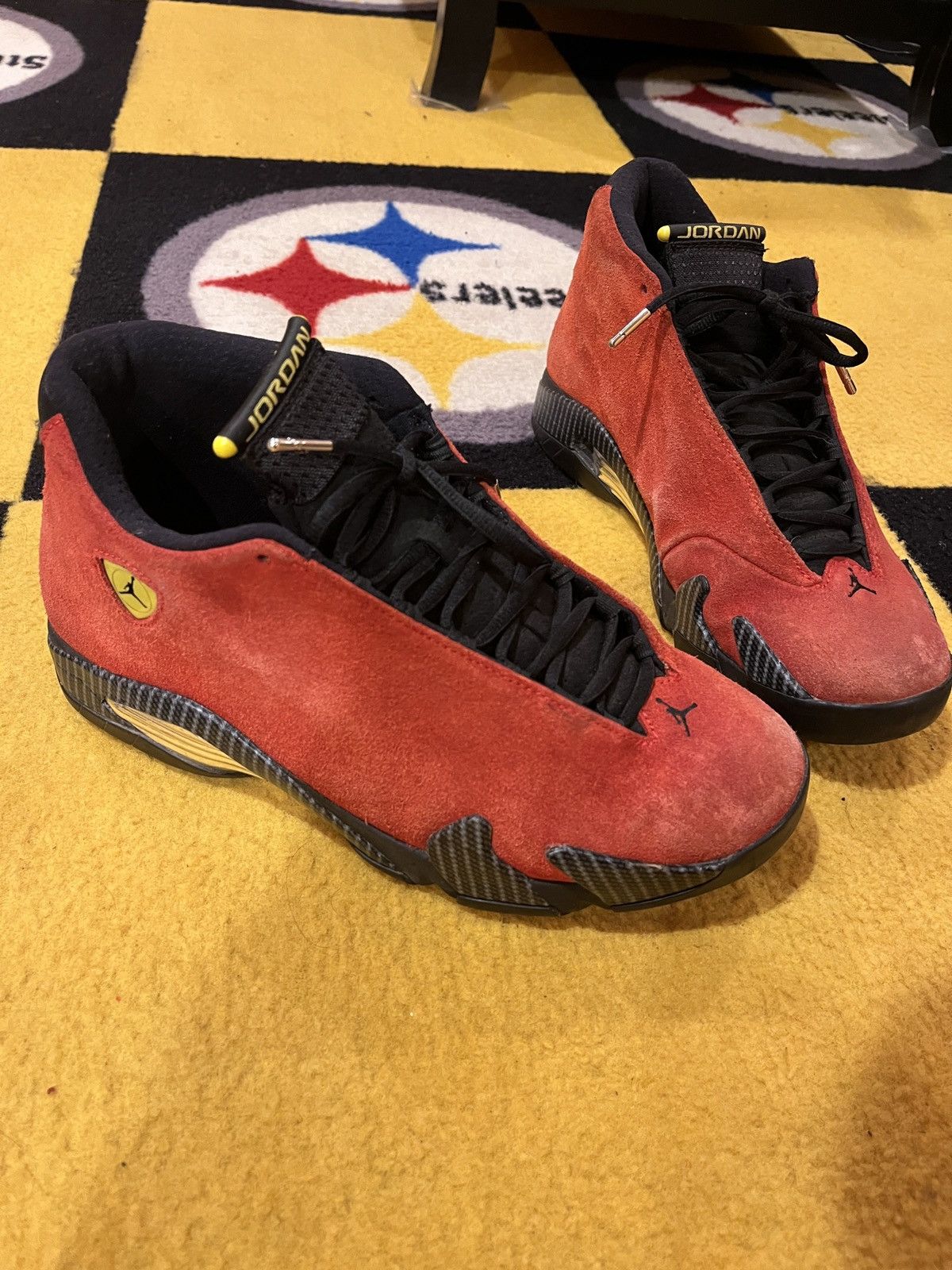 Jordan Brand Jordan 11 Ferrari Size US 10.5 / EU 43-44 - 6 Thumbnail