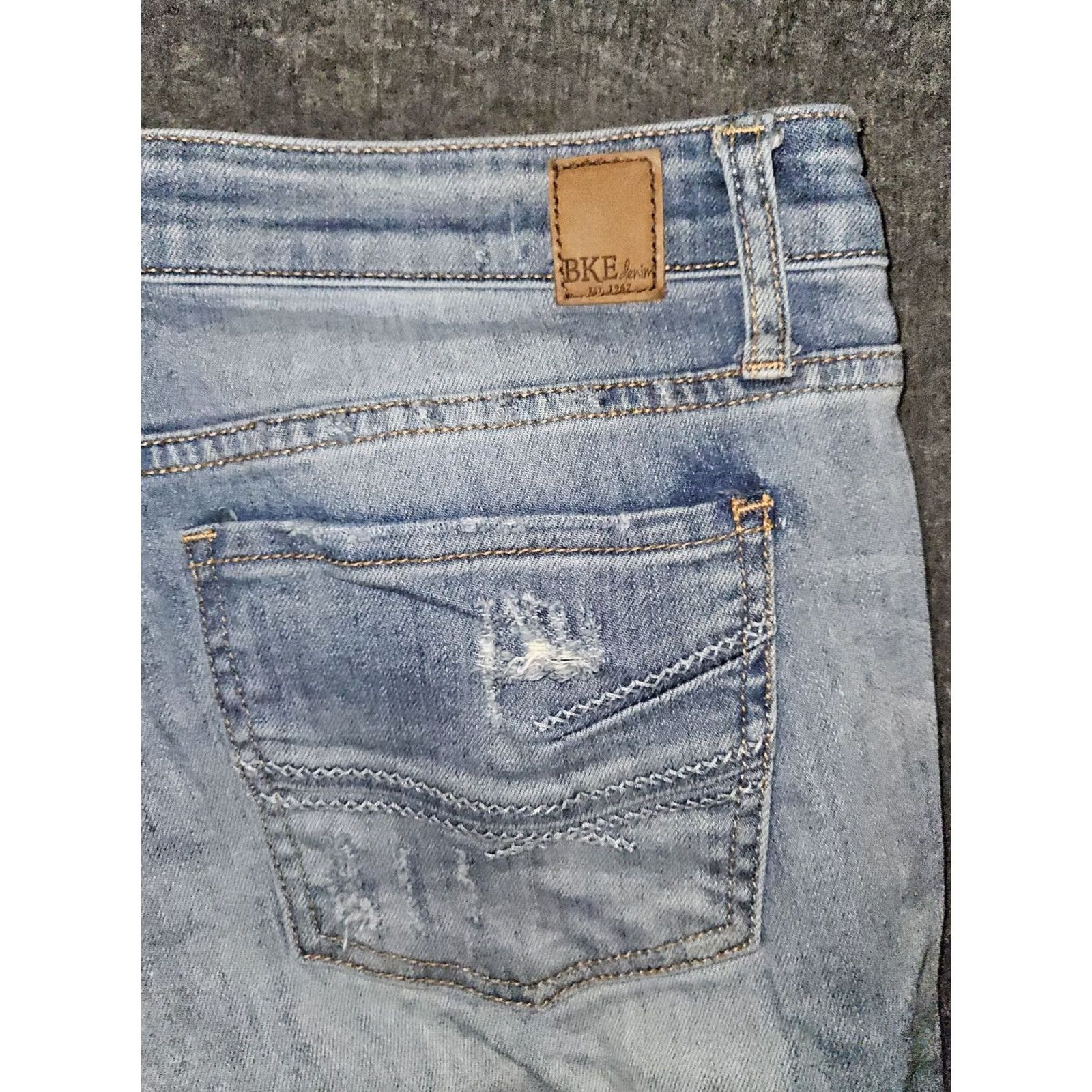 Vintage BKE Stella Cropped Jeans Women's 29 Low Rise Blue Stretch Distressed Preppy Logo Embroidered Button Inseam 25 Denim Size 29" - 7 Thumbnail