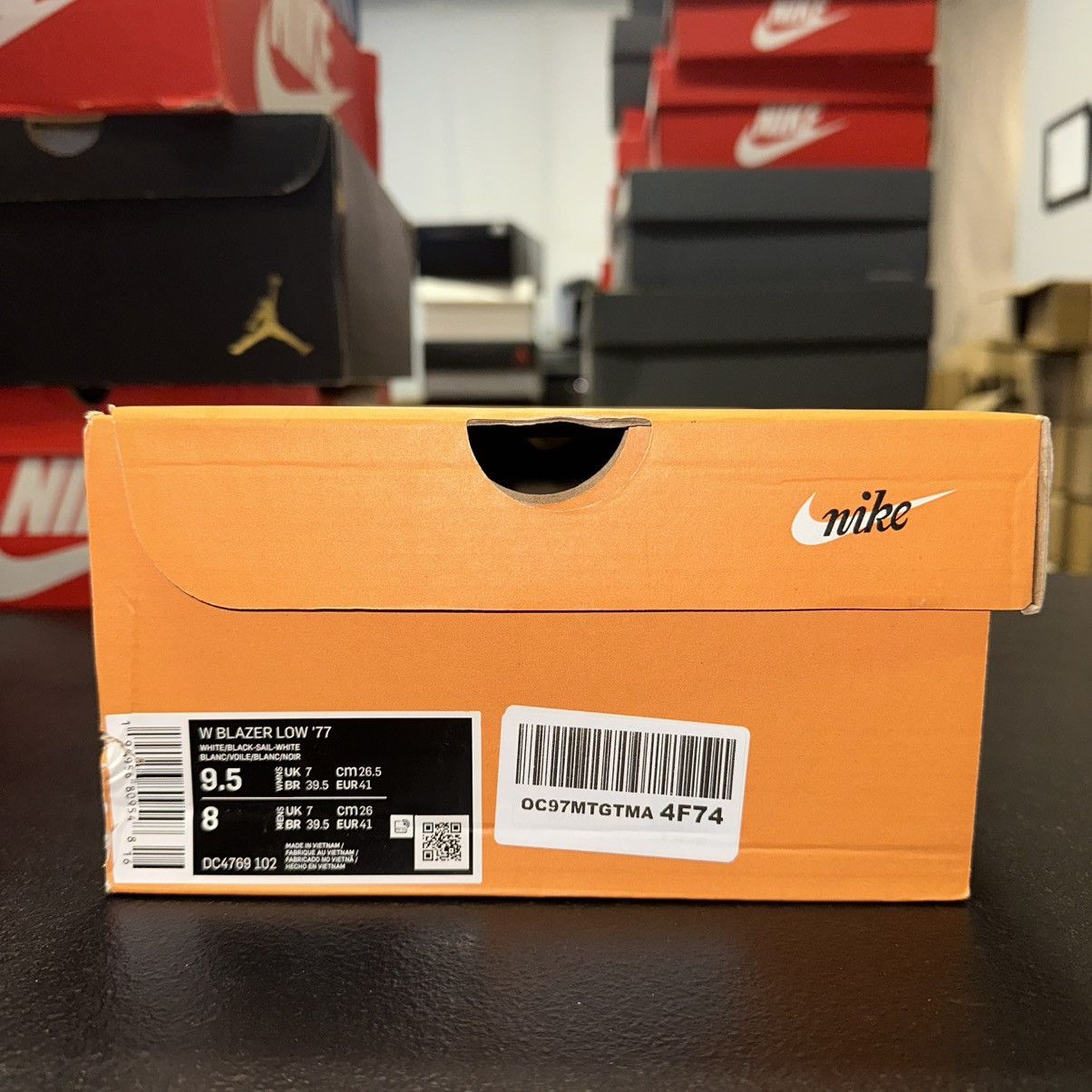Nike Size 9.5W - Nike Blazer Low 77 White Black DC4769-102 Size US 9.5 / IT 39.5 - 7 Thumbnail