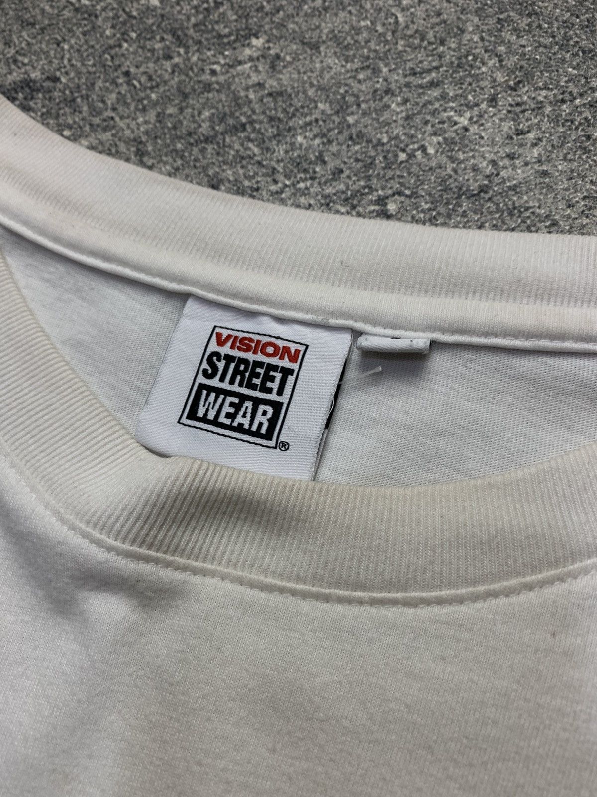 Vision Streetwear Vision Streetwear - How to Skateboard? Tee Size US L / EU 52-54 / 3 - 4 Thumbnail