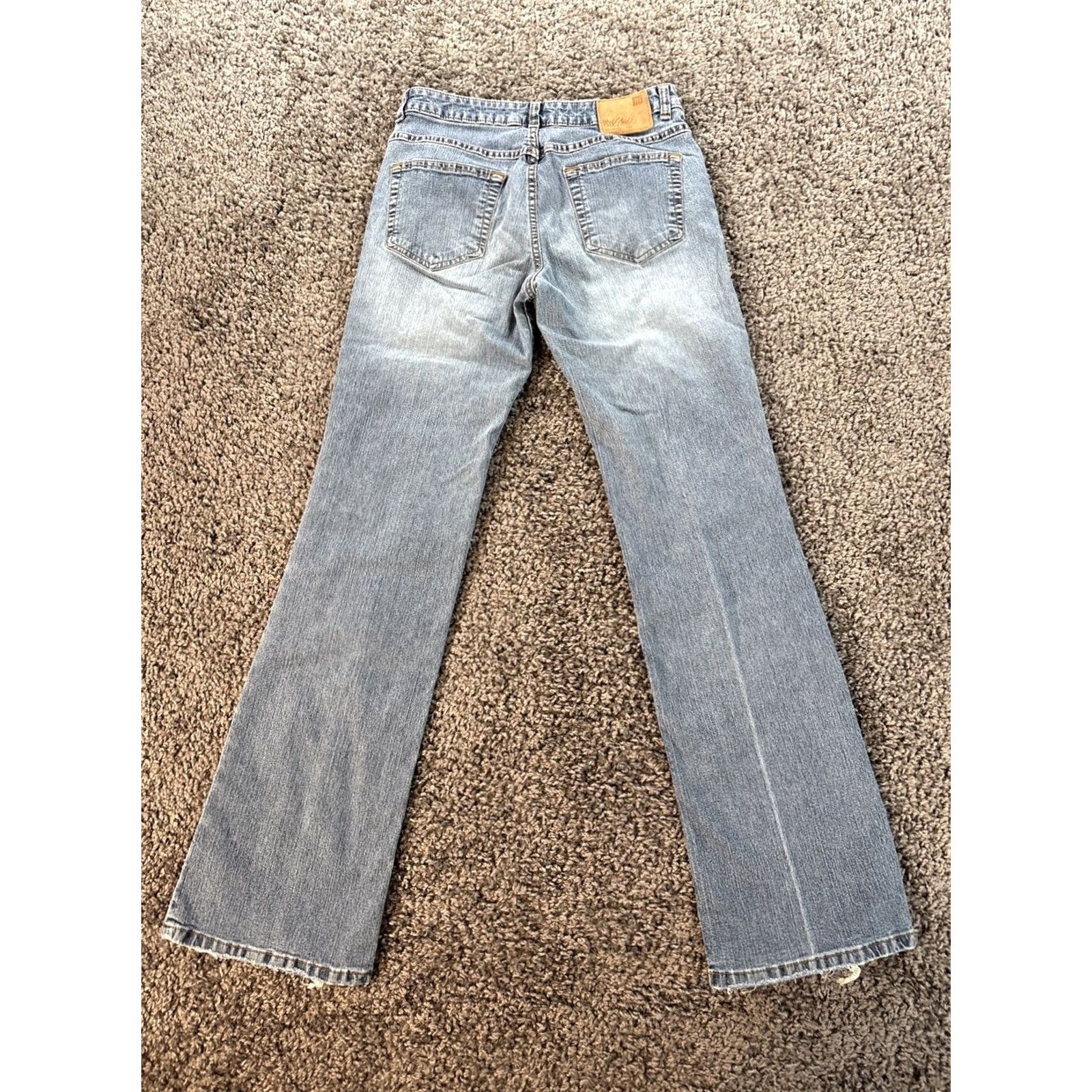 Mossimo VINTAGE Mossimo Jeans Bootcut Womens 28x30 Light Wash Distressed 30 Inseam Blue 90s Y2K Boots Cut Shoes? Size 28" / US 6 / IT 42 - 7 Thumbnail
