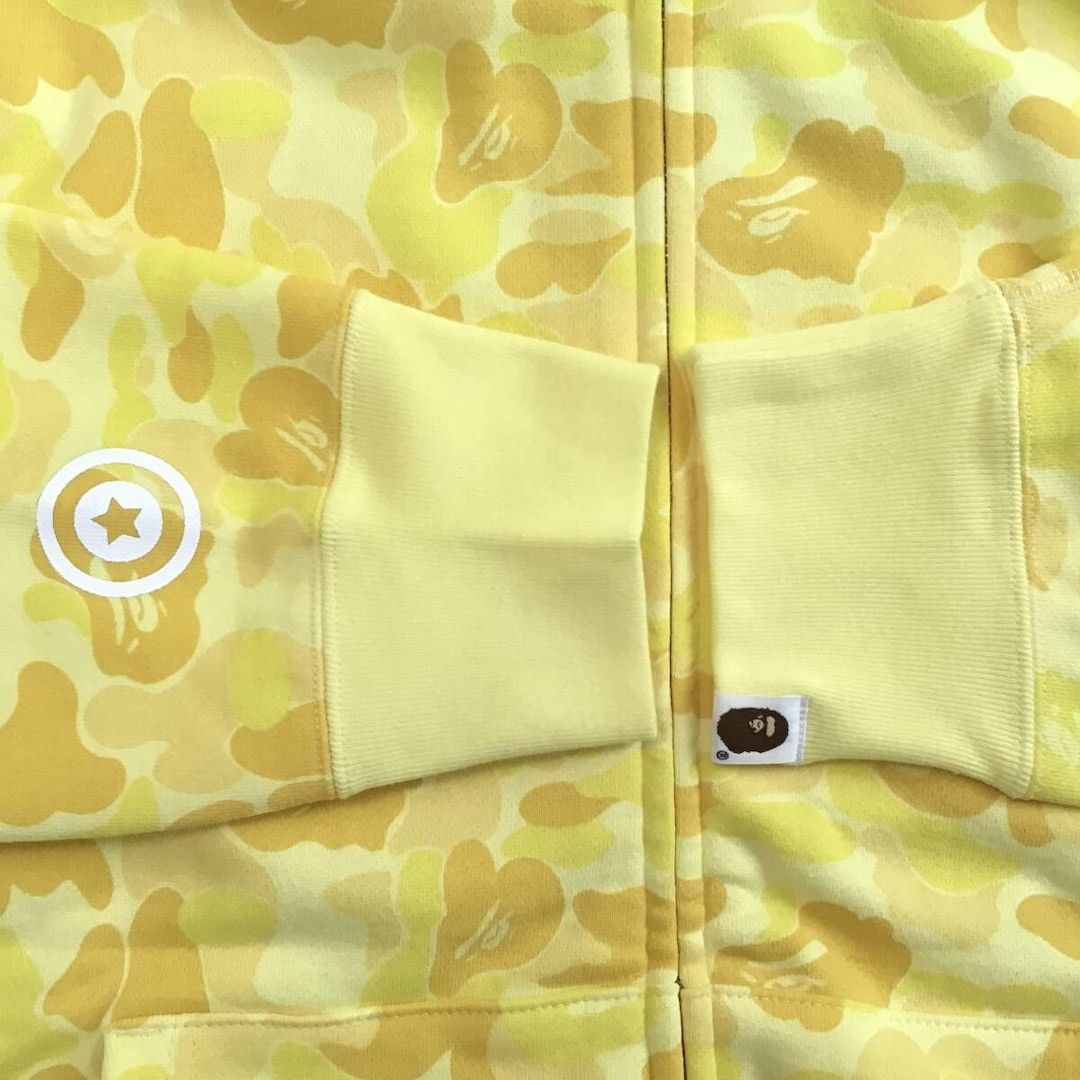 Bape 2024 🔥Kids Store Camo🔥 BAPE shark full zip hoodie APE Size US XL / EU 56 / 4 - 7 Thumbnail