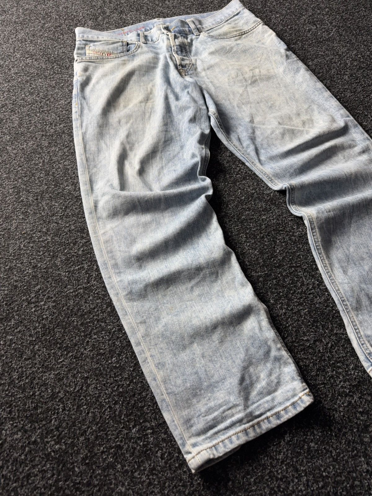 Diesel × Vintage Diesel Jeans Light Wash Y2K Style For Successful Living Size US 32 / EU 48 - 2 Thumbnail