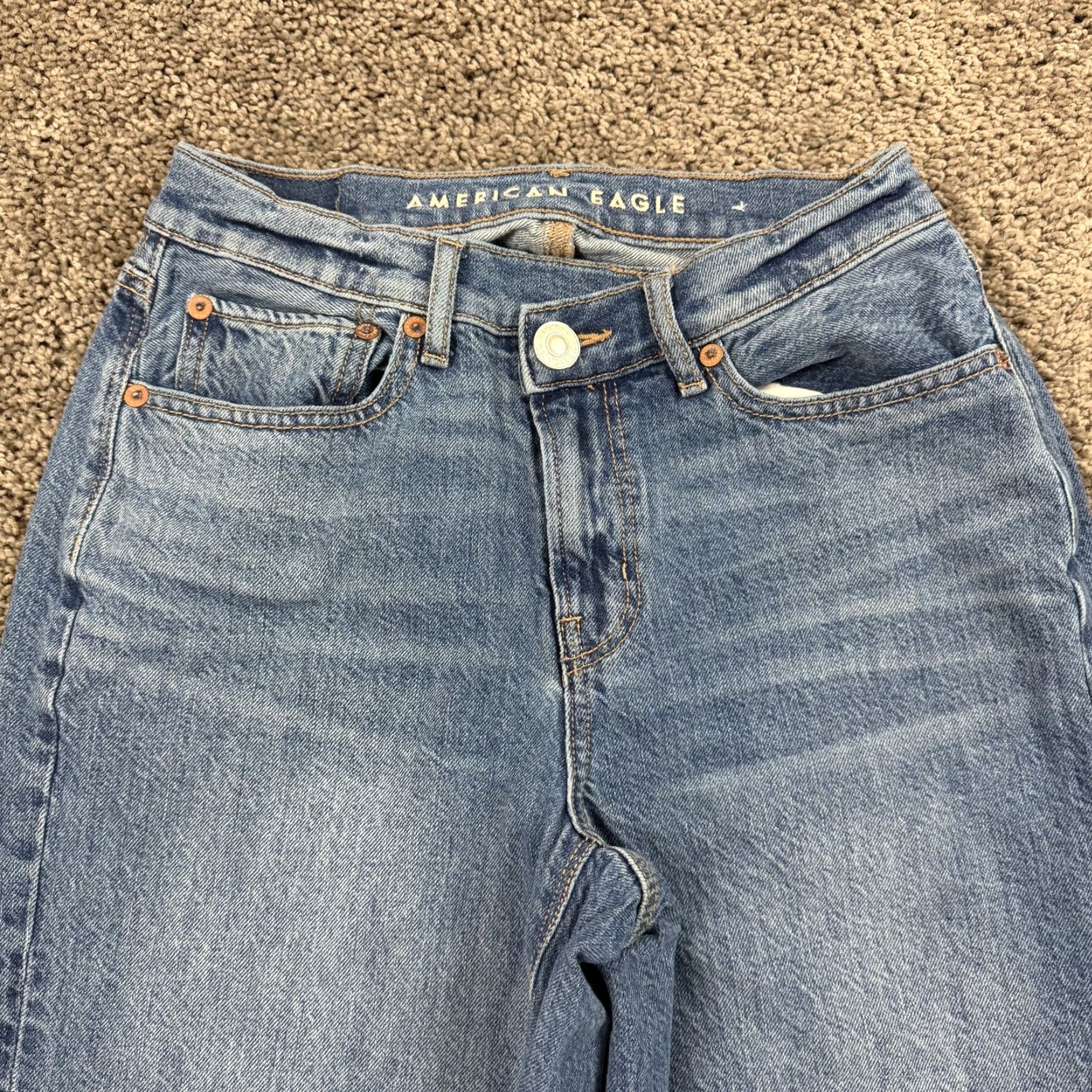 American Eagle Outfitters American Eagle Outfitters Jeans Womens 2 Baggy Mid Rise Straight Distressed Denim 23x31 Jeans Womens Distressed 90s? Size 26" / US 2 / IT 38 - 2 Thumbnail