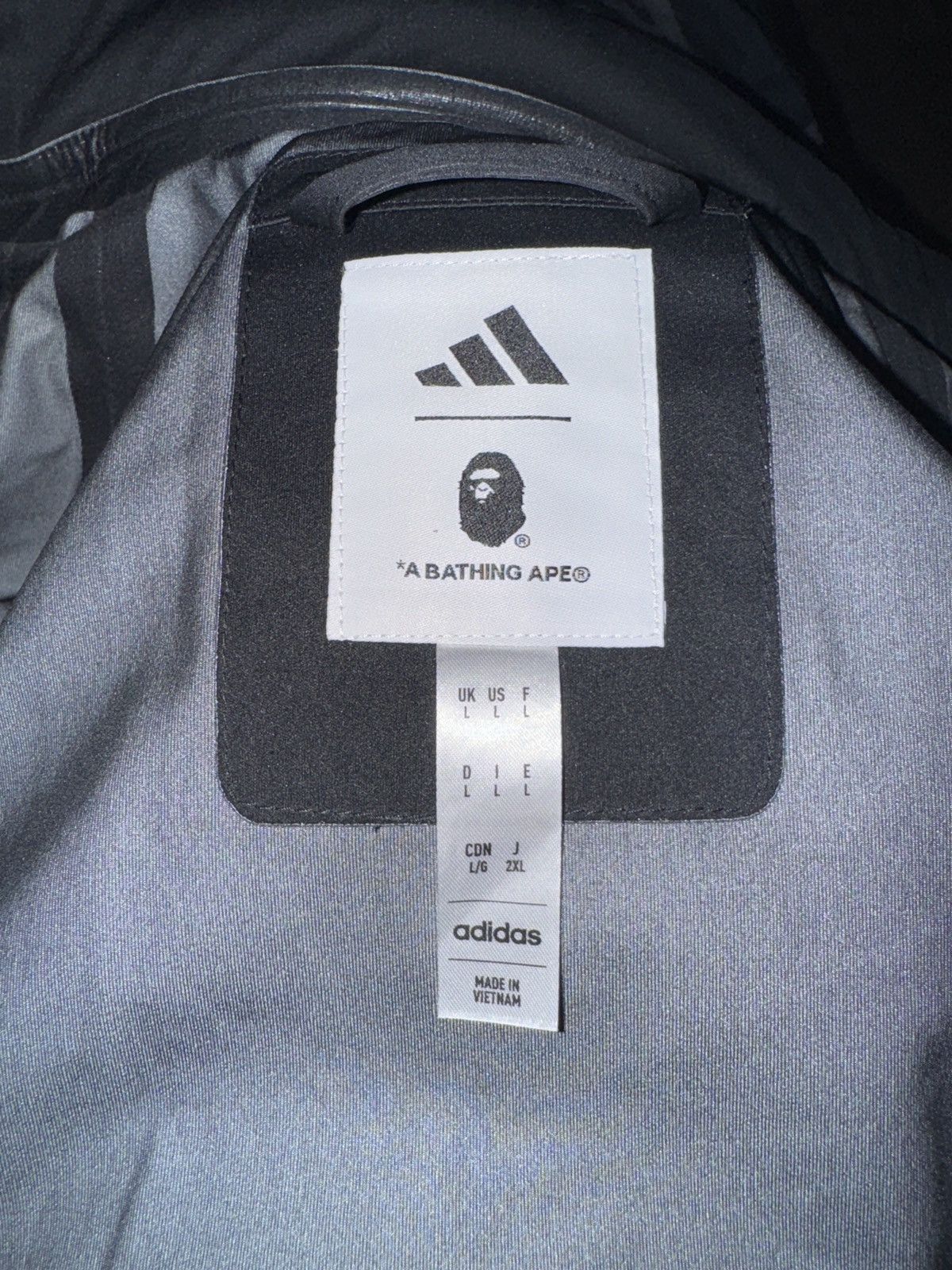Adidas × Bape Bape x Adidas windbreaker Size US L / EU 52-54 / 3 - 9 Thumbnail